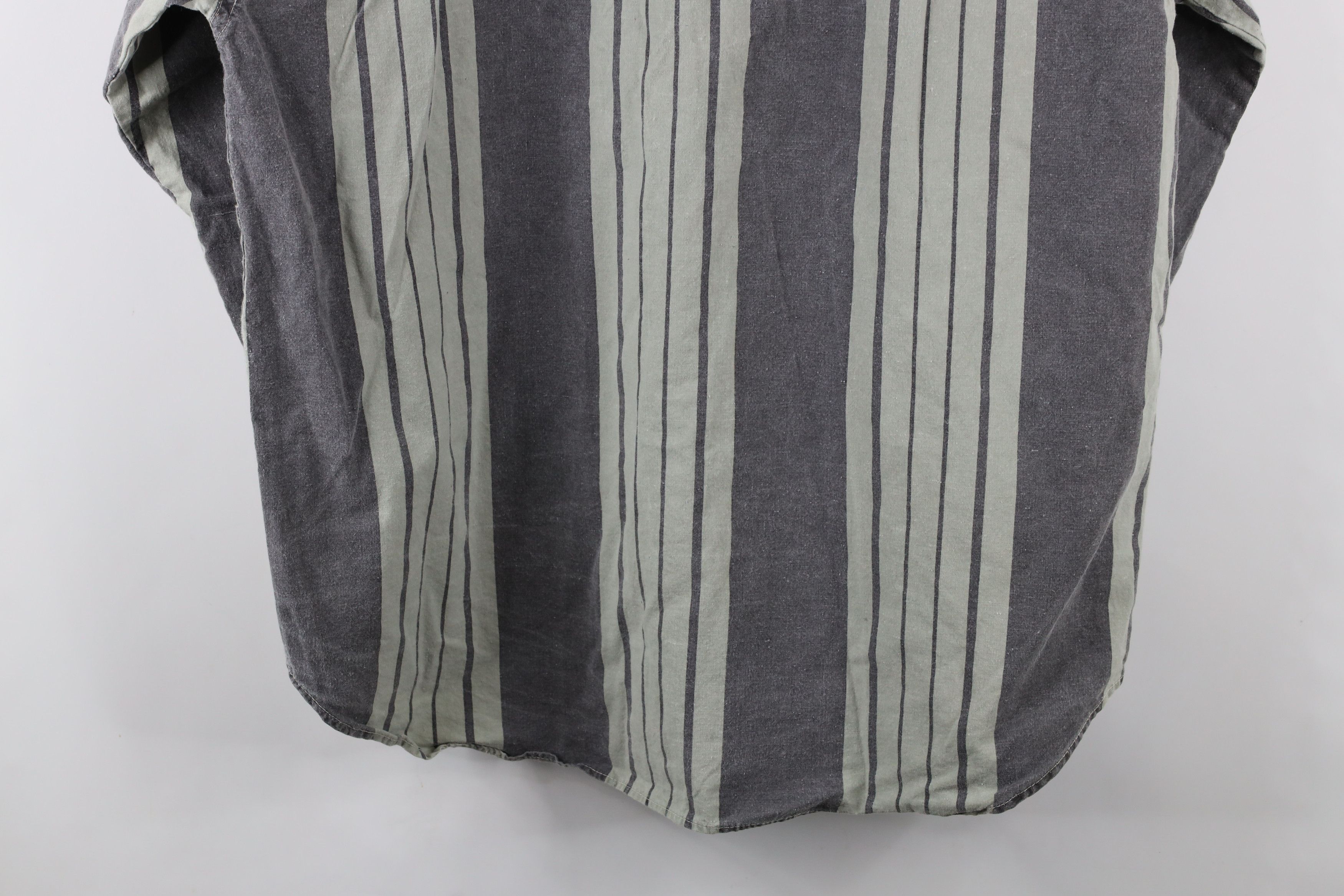Vintage Vintage 90s Streetwear Stonewash Block Button Shirt Cotton Size US XL / EU 56 / 4 - 10 Thumbnail