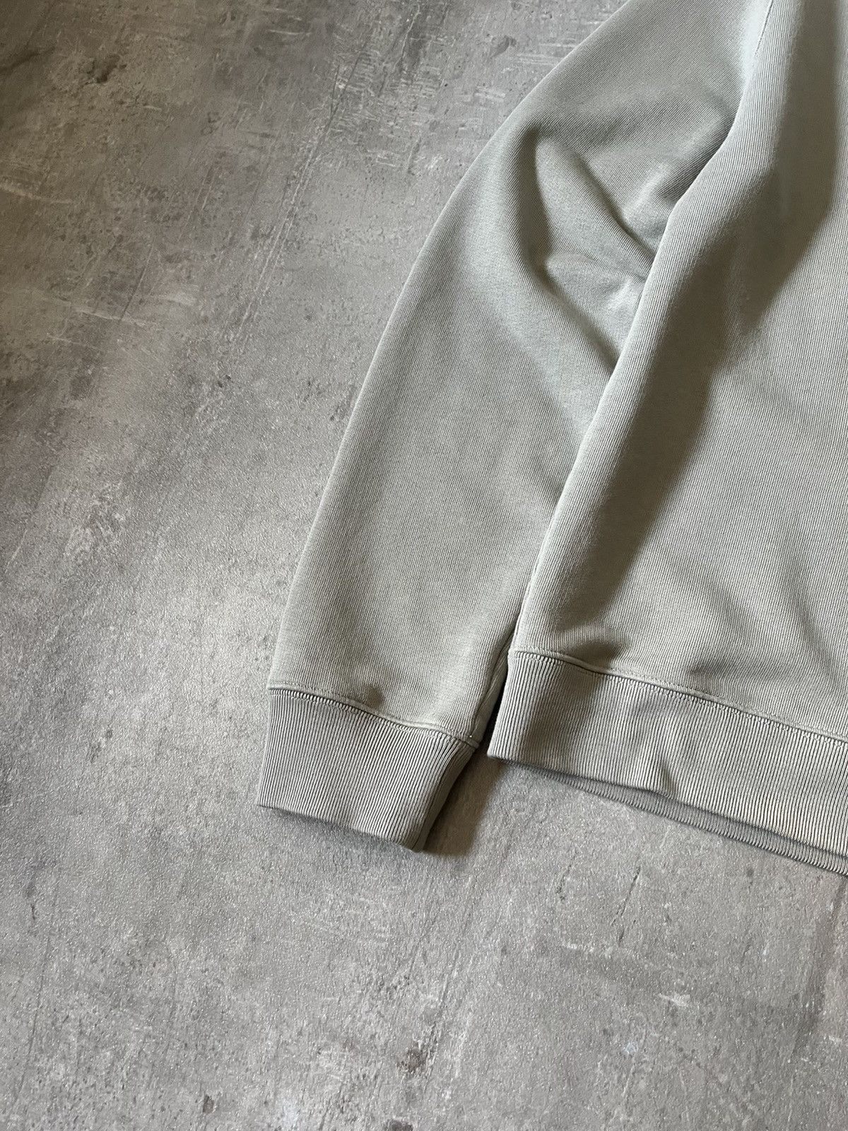 Loewe Loewe khaki embroidered logo sweatshirt by JW Anderson Size US L / EU 52-54 / 3 - 2 Thumbnail
