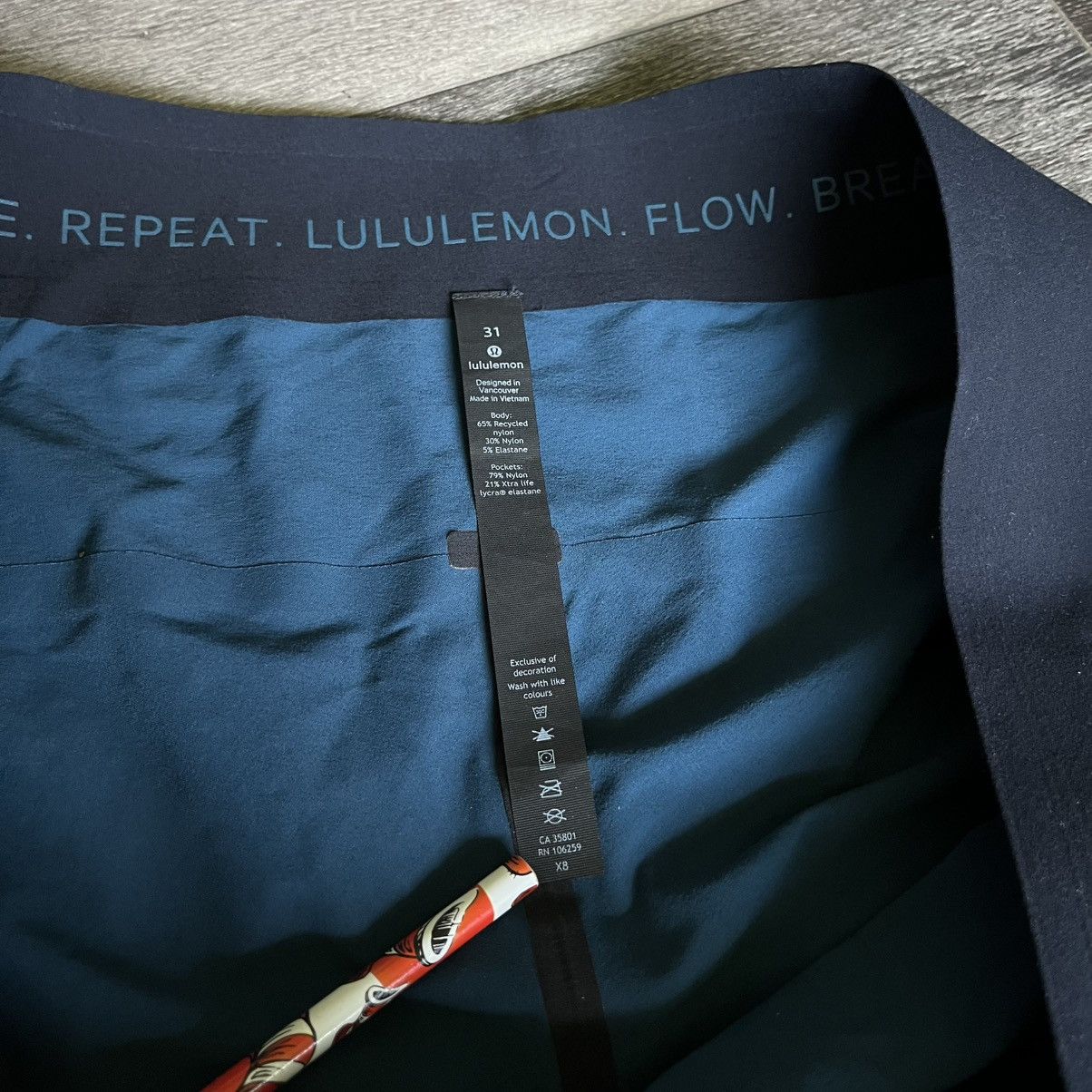 Lululemon Lululemon Moon Drift Board Shorts Swim Trunks Men’s Size 31 Size US 31 - 8 Thumbnail