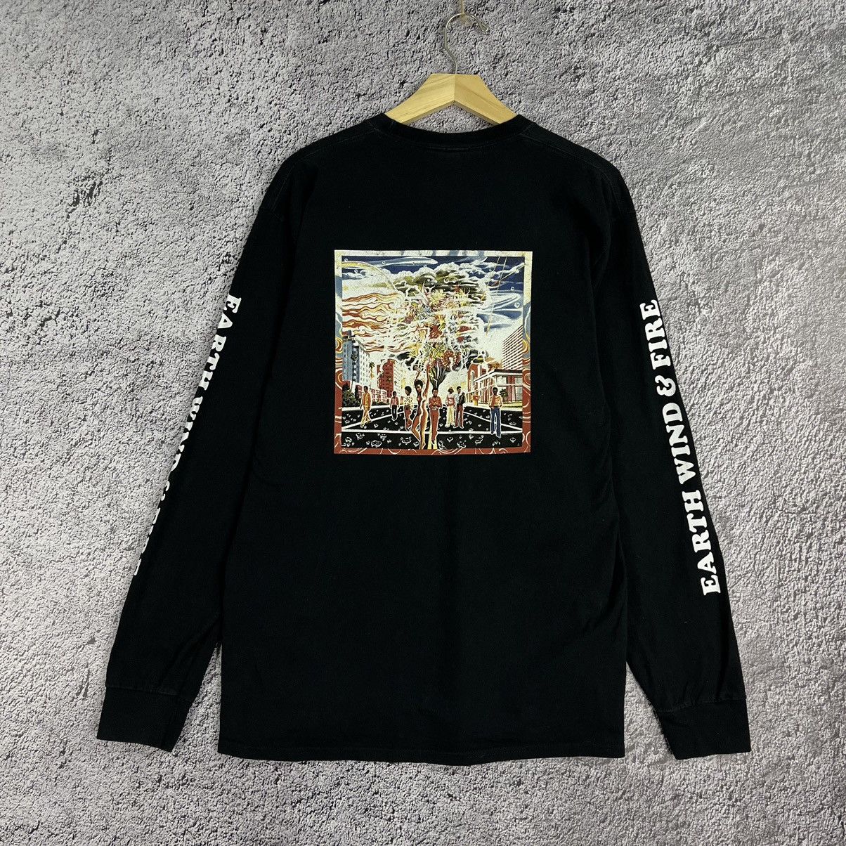 Noah 🔝RARE🔝 Noah x Earth wind and & fire Supreme Long Sleeve tee Size US L / EU 52-54 / 3 - 1 Thumbnail