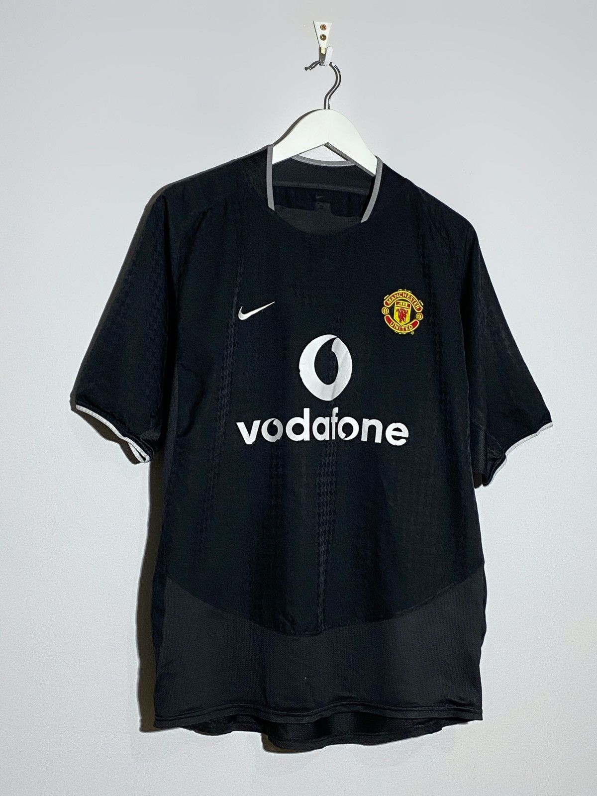 Nike Vintage Manchester United Vodafone Soccer Jersey Size US M / EU 48-50 / 2 - 3 Thumbnail