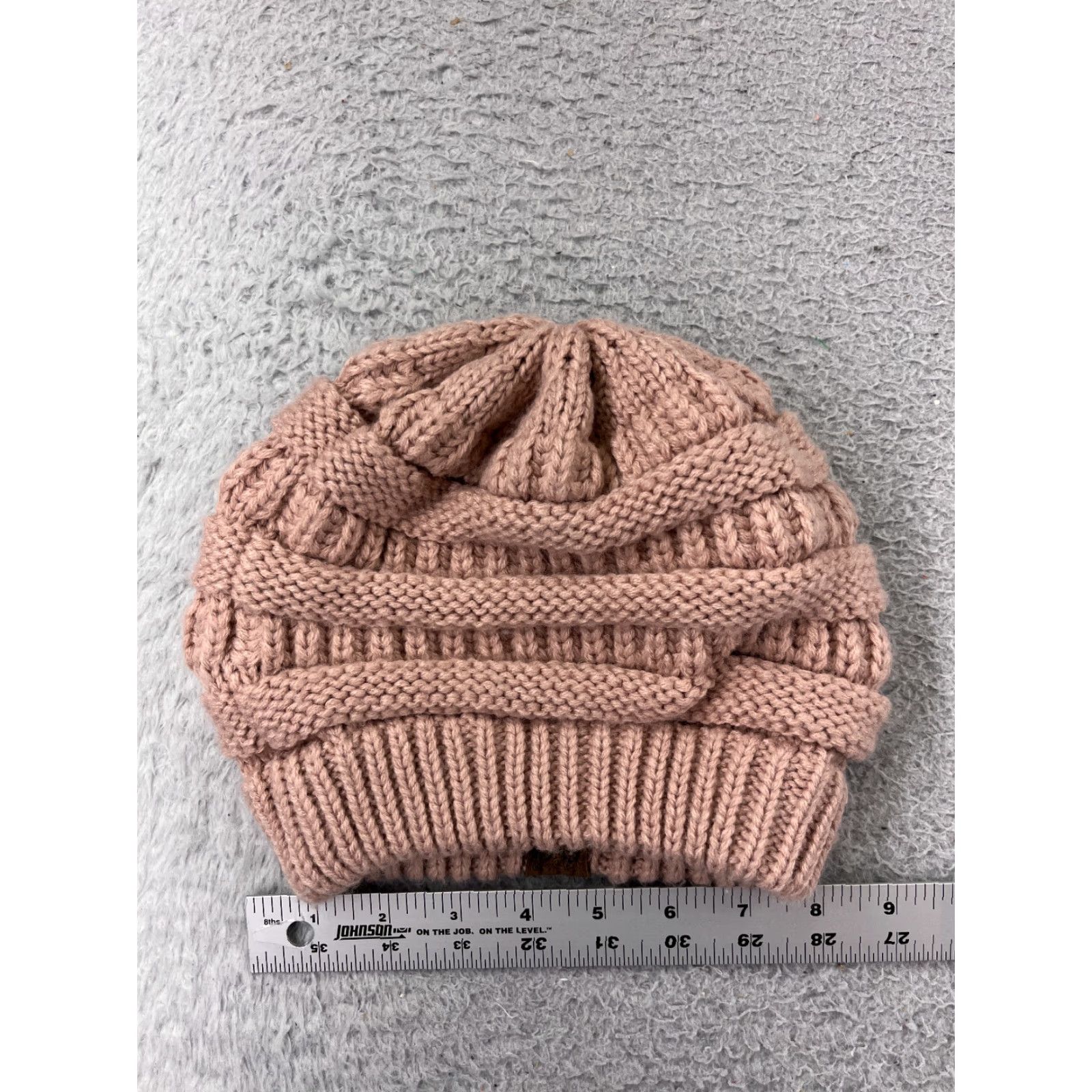 Vintage C.C Exclusives Beanie Womens One Size Pink Acrylic Knit Logo Winter Ski Womens Size ONE SIZE - 3 Thumbnail