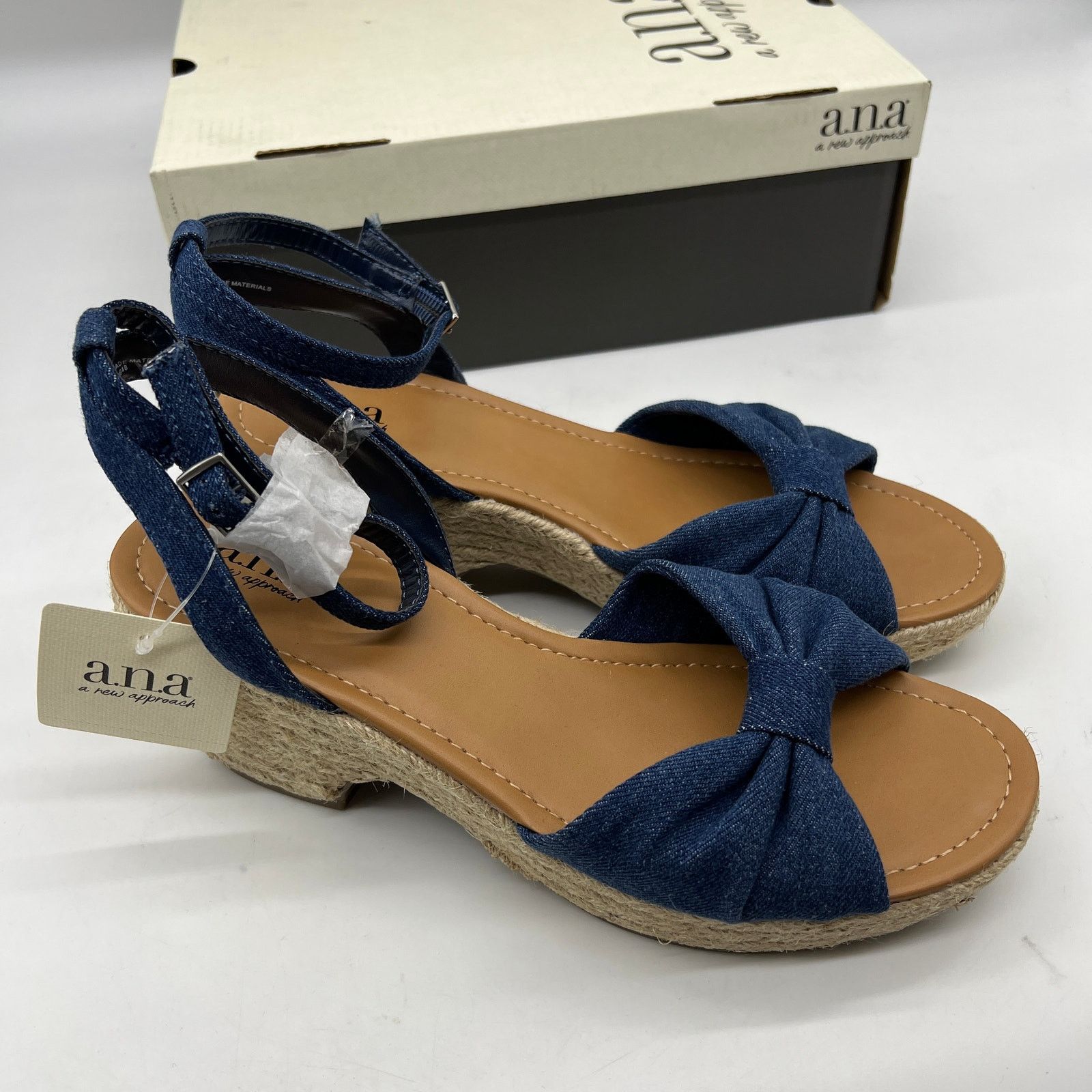 Other a.n.a Womens Dukes Heeled Sandals Denim Blue Size 9.5M Size US 9.5 / IT 39.5 - 2 Thumbnail