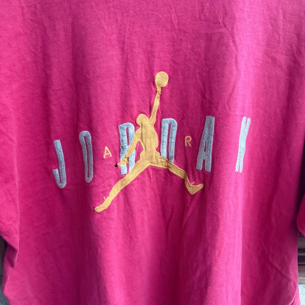 Jordan Brand Jordan Vintage 90s T shirt Tee Pink Embroidered Size US L / EU 52-54 / 3 - 4 Thumbnail