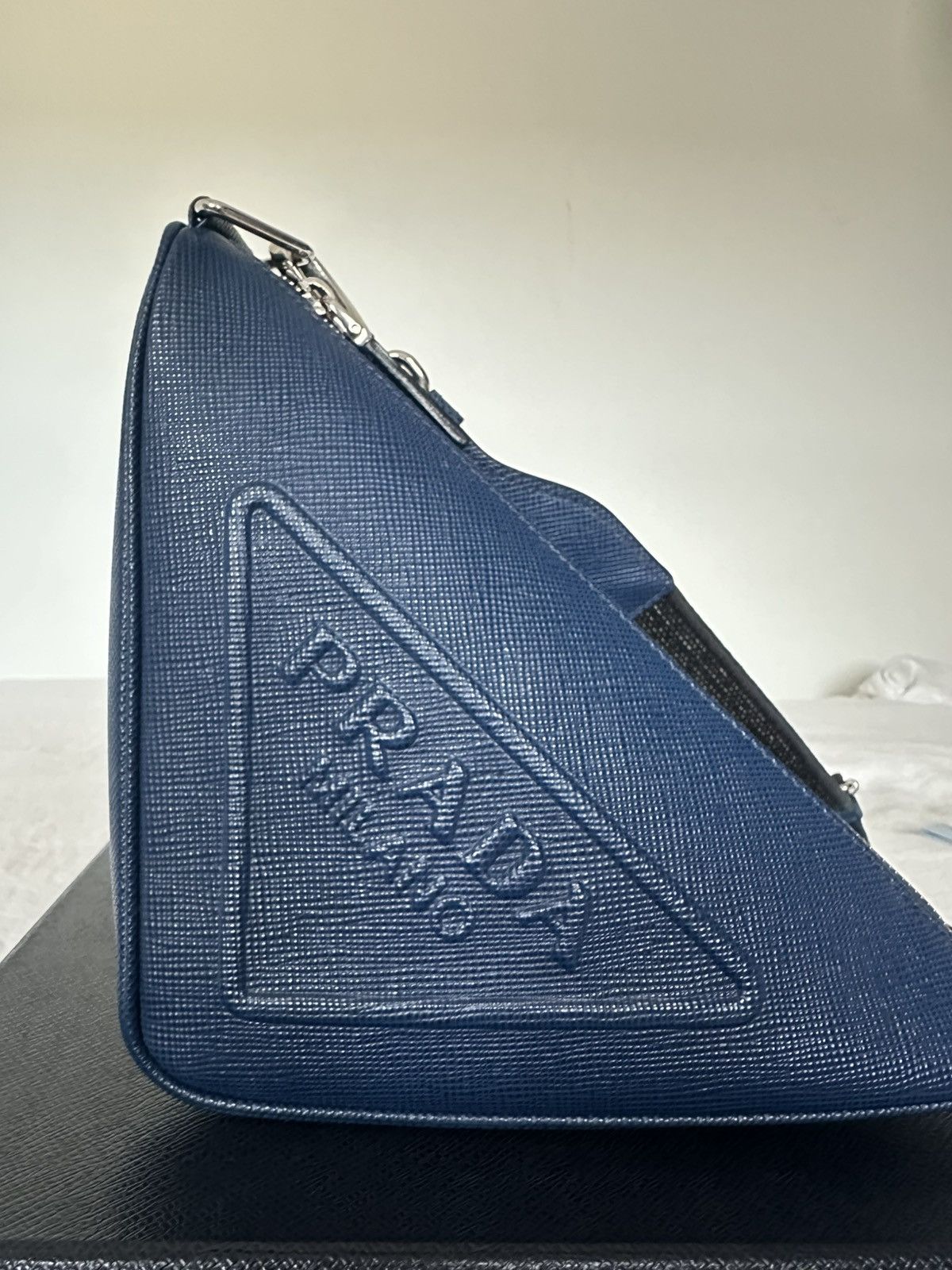 Prada Saffiano Triangle Bag in Bluette Size ONE SIZE - 2 Thumbnail