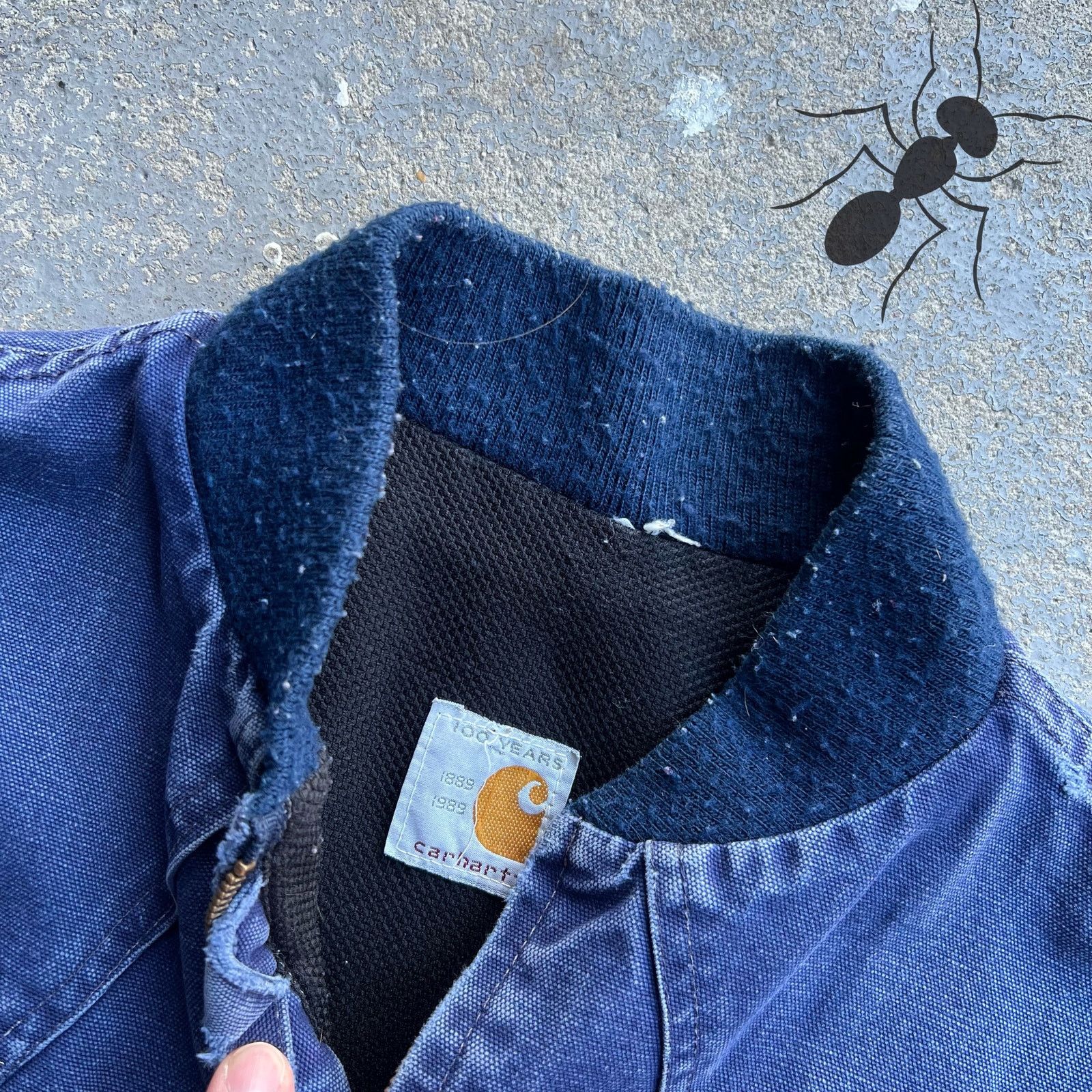 Carhartt × Vintage Vintage 1989 Carhartt blue Santa Fe distressed work jacket Size US M / EU 48-50 / 2 - 5 Thumbnail
