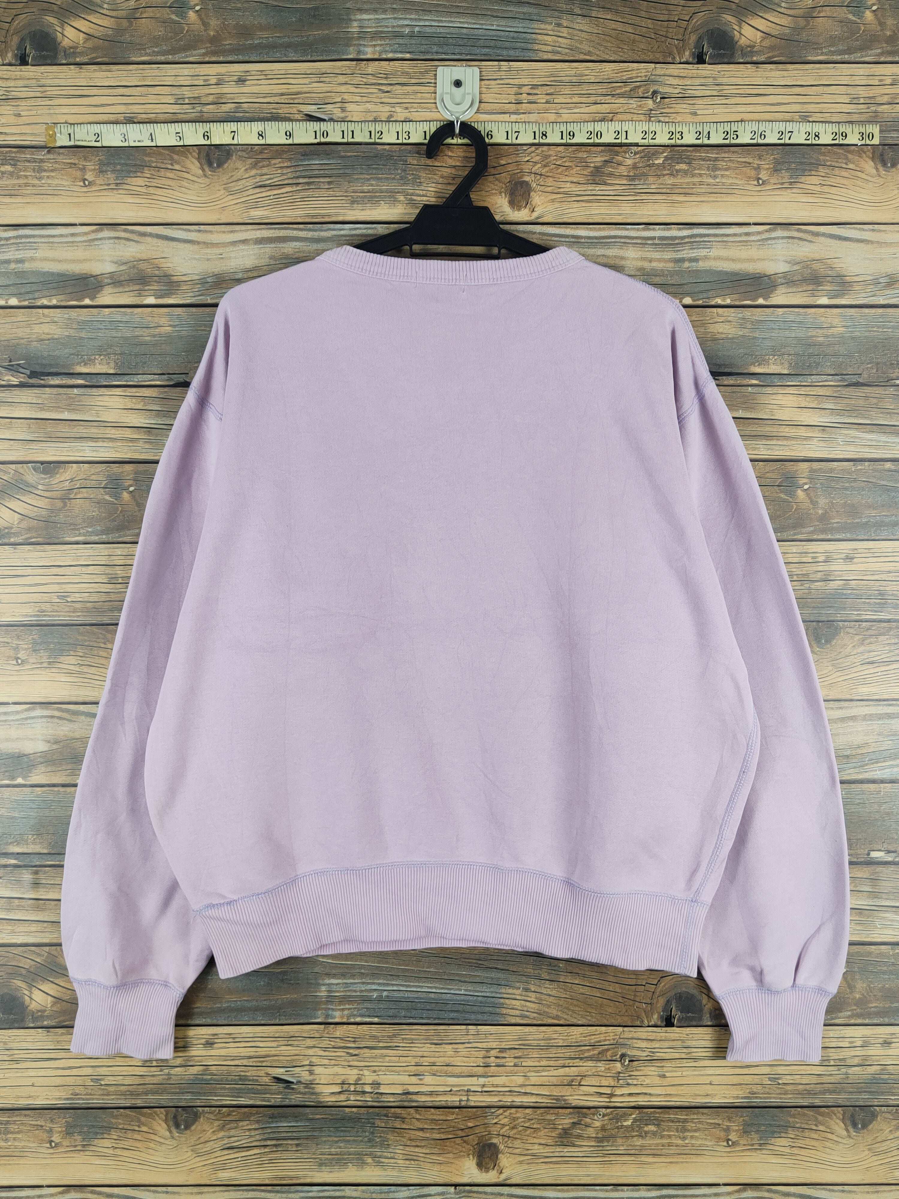 Japanese Brand Uniqlo vintage Light Purple Sweatshirts #W1456 Size US M / EU 48-50 / 2 - 7 Thumbnail