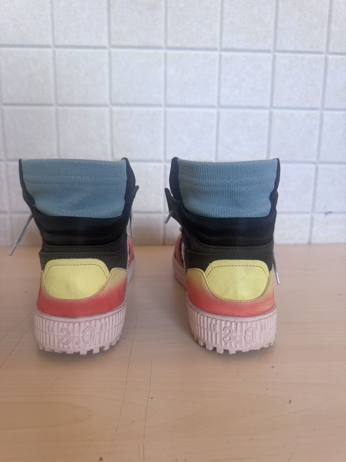 Off-White Off-White Off-Court Sneaker Size US 11 / EU 44 - 4 Thumbnail