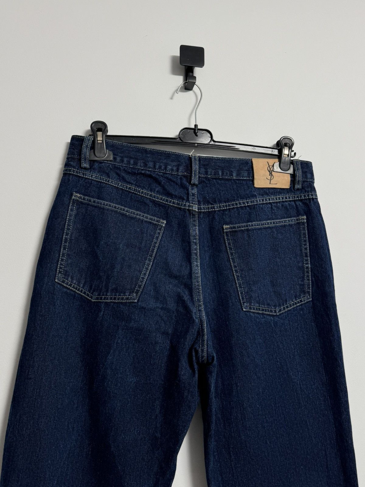 Yves Saint Laurent Vintage Yves Saint Laurent YSL Navy Blue Denim Jeans Pants Size US 32 / EU 48 - 2 Thumbnail