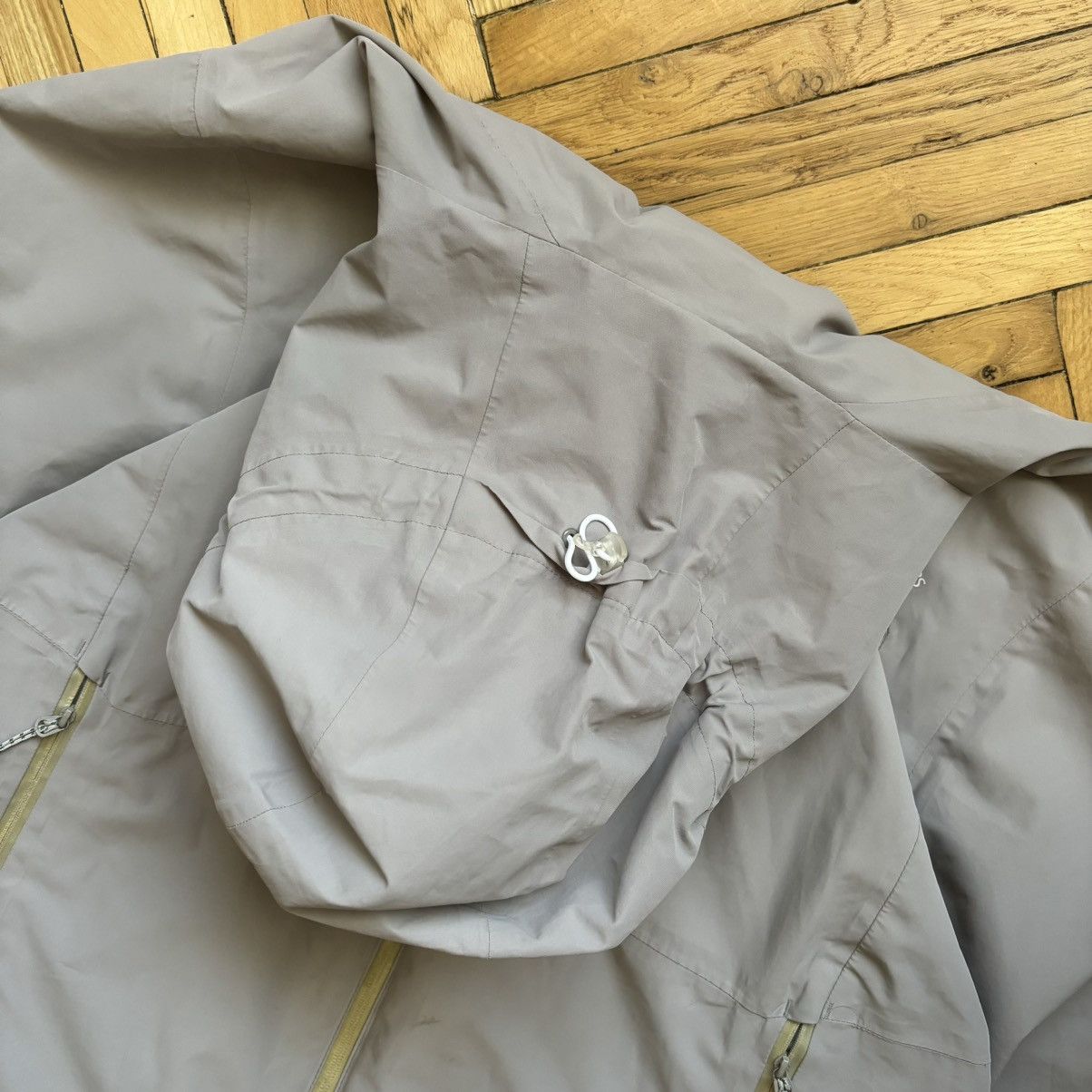 20471120 Gorpcore Outdoor Waterproof Membrane Craghoppers Jacket Size US XXL / EU 58 / 5 - 3 Thumbnail