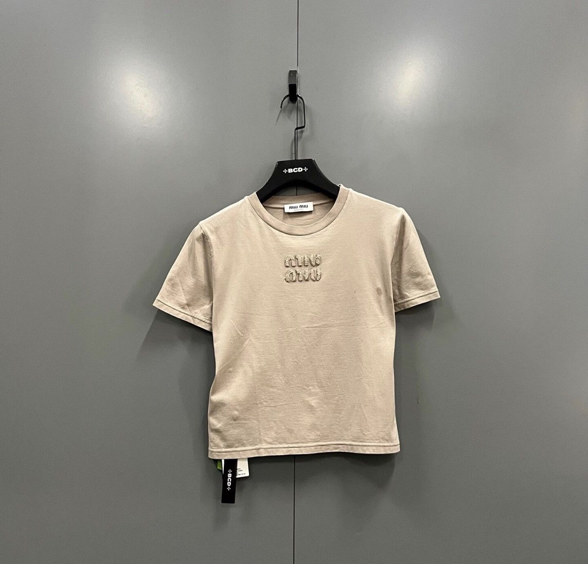 Miu Miu Miu Miu Letter Logo Embroidered Short Sleeve Top J41 Size S / US 4 / IT 40 - 1 Thumbnail