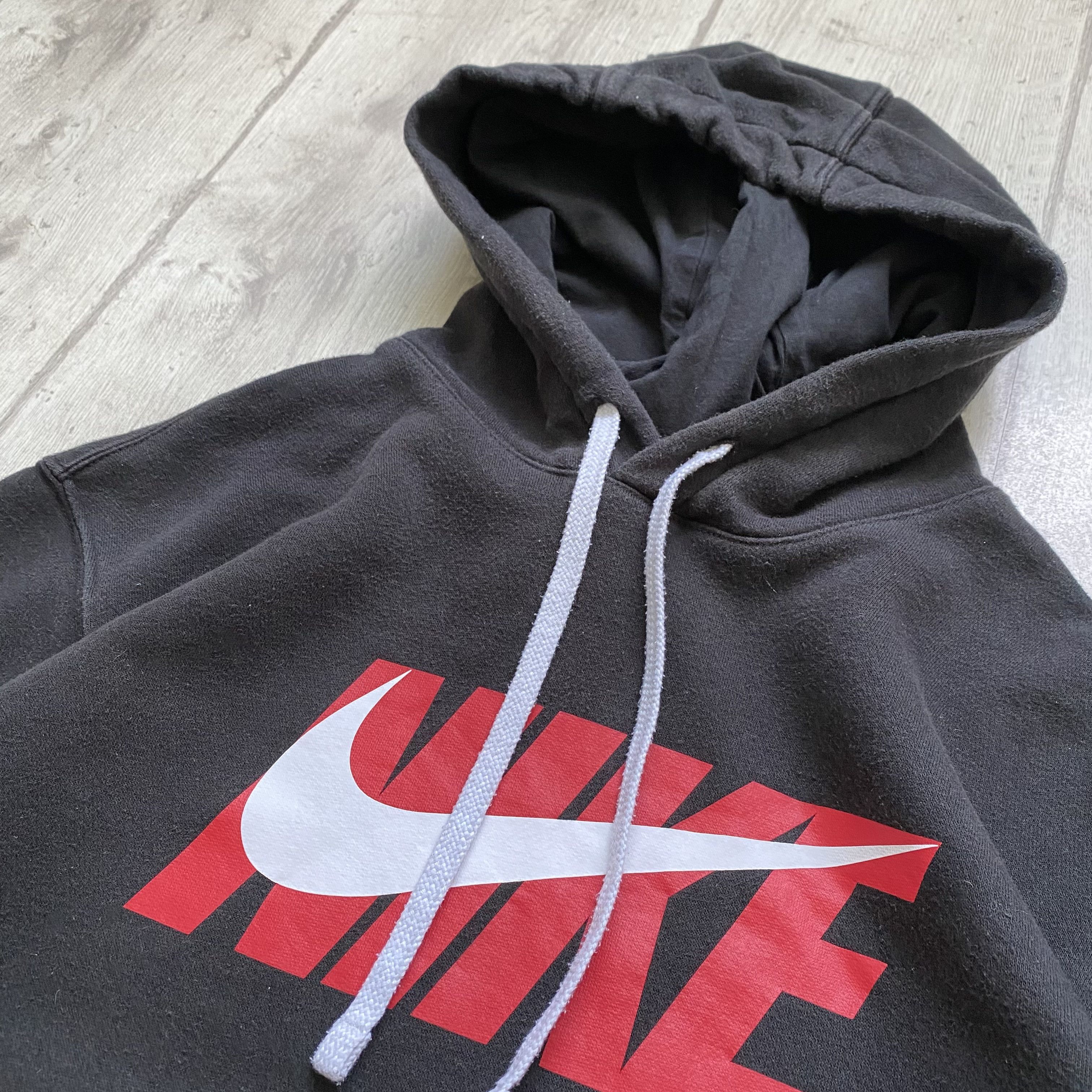 Nike 🦏 Washed Nike center logo hoodie Vintage swosh Size US M / EU 48-50 / 2 - 5 Thumbnail