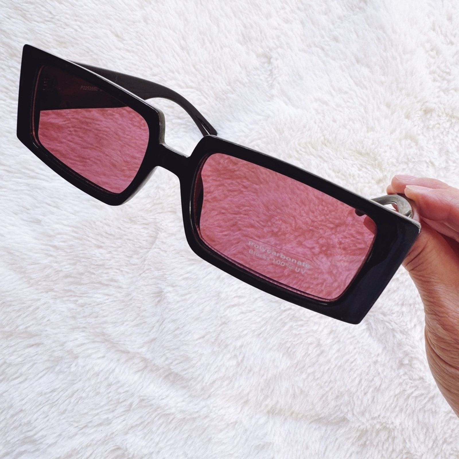Other Abigail Black w/ Red Tint Rectangular Sunglasses Size ONE SIZE - 9 Thumbnail