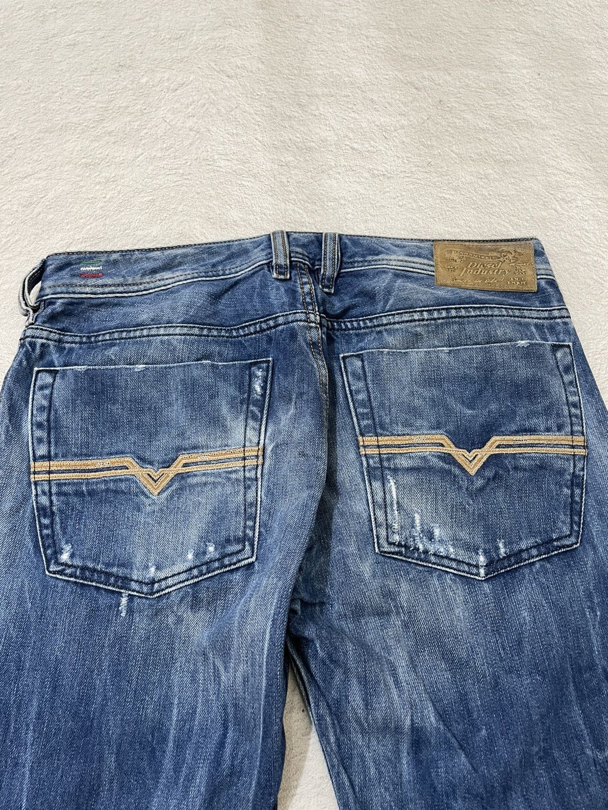 Diesel Diesel Zatiny Vintage Denim Rare Faded Button Fly Y2K Japan Size US 32 / EU 48 - 12 Thumbnail