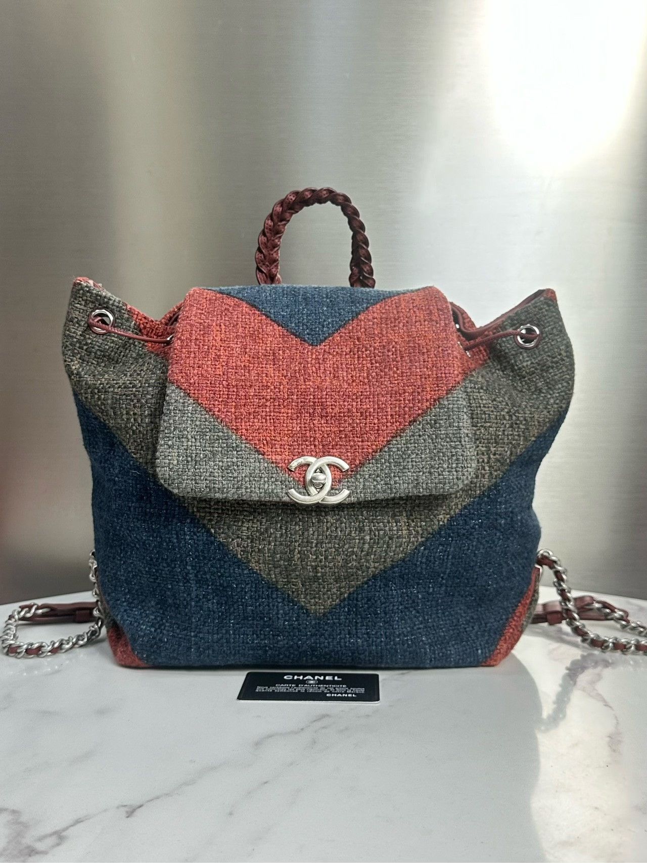 Chanel Pre-loved Bag Very good condition Size ONE SIZE - 1 Thumbnail