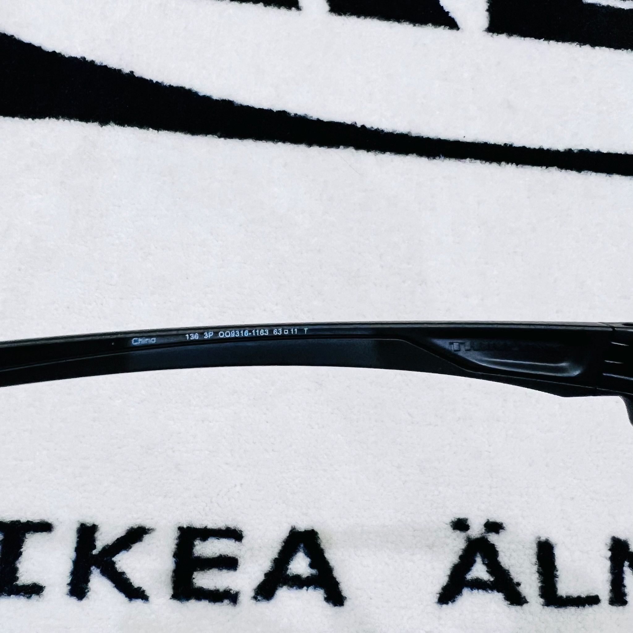 Oakley Oakley Thinklink Black Polarized Lenses and Frame Sunglasses Size ONE SIZE - 6 Thumbnail