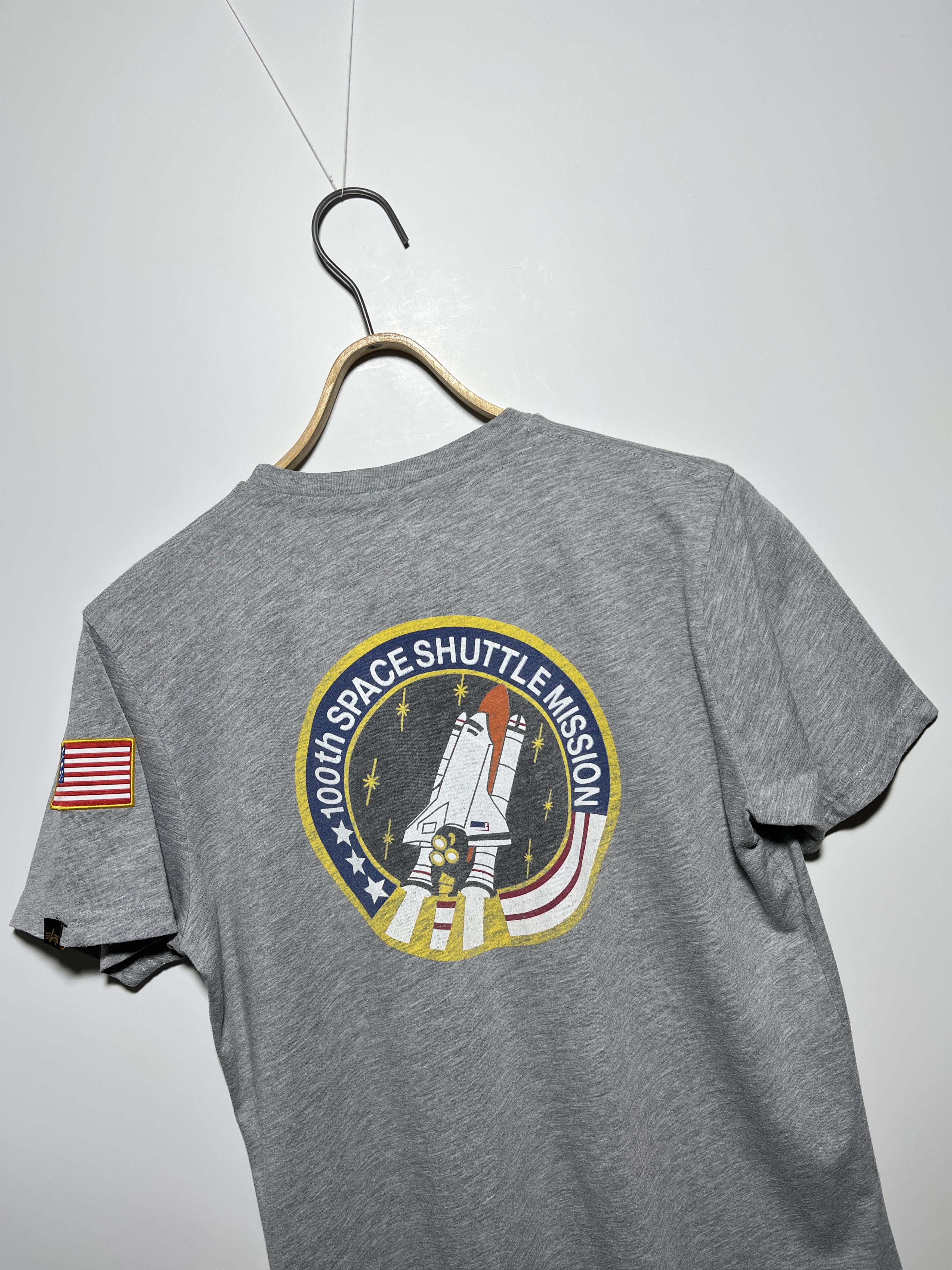 Alpha Industries Alpha Industries Nasa '100th Space Shuttle Mission' T-Shirt Size US M / EU 48-50 / 2 - 5 Thumbnail
