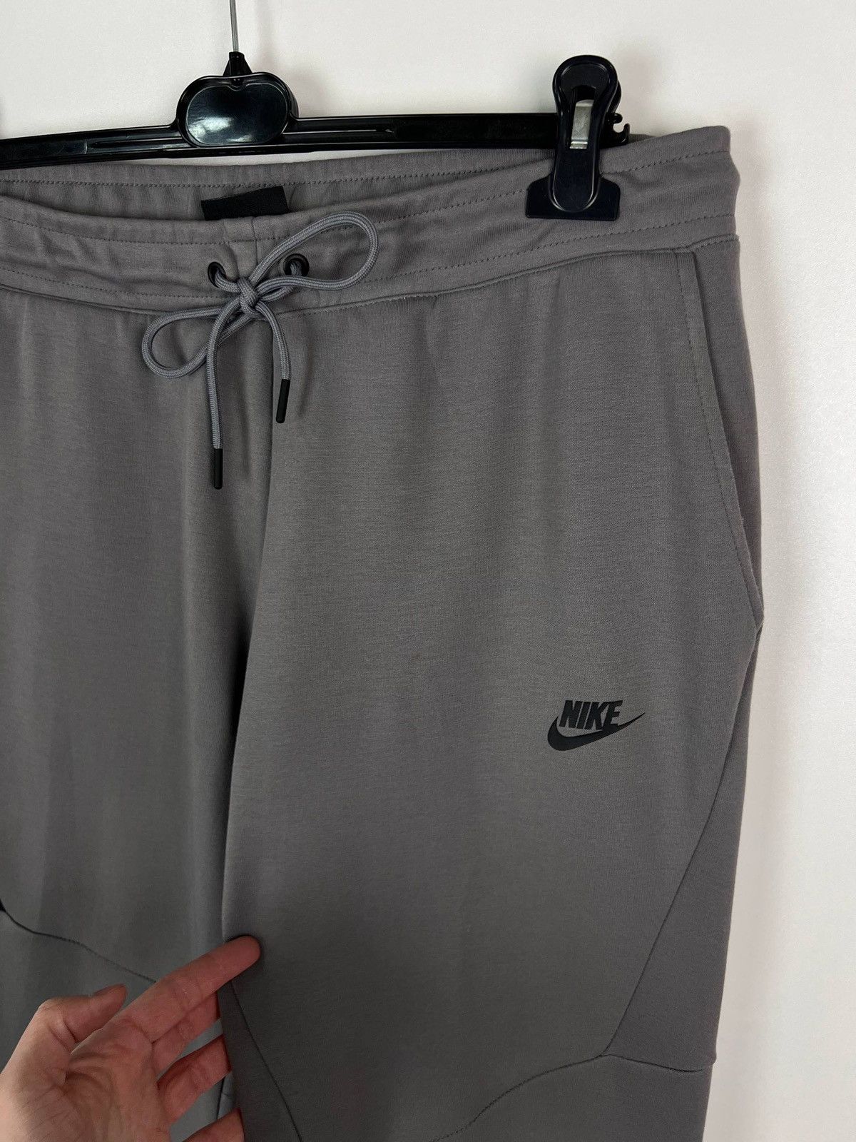 Nike Nike Tech Fleece streetwear sweat pant size L/34 Size US 34 / EU 50 - 5 Thumbnail