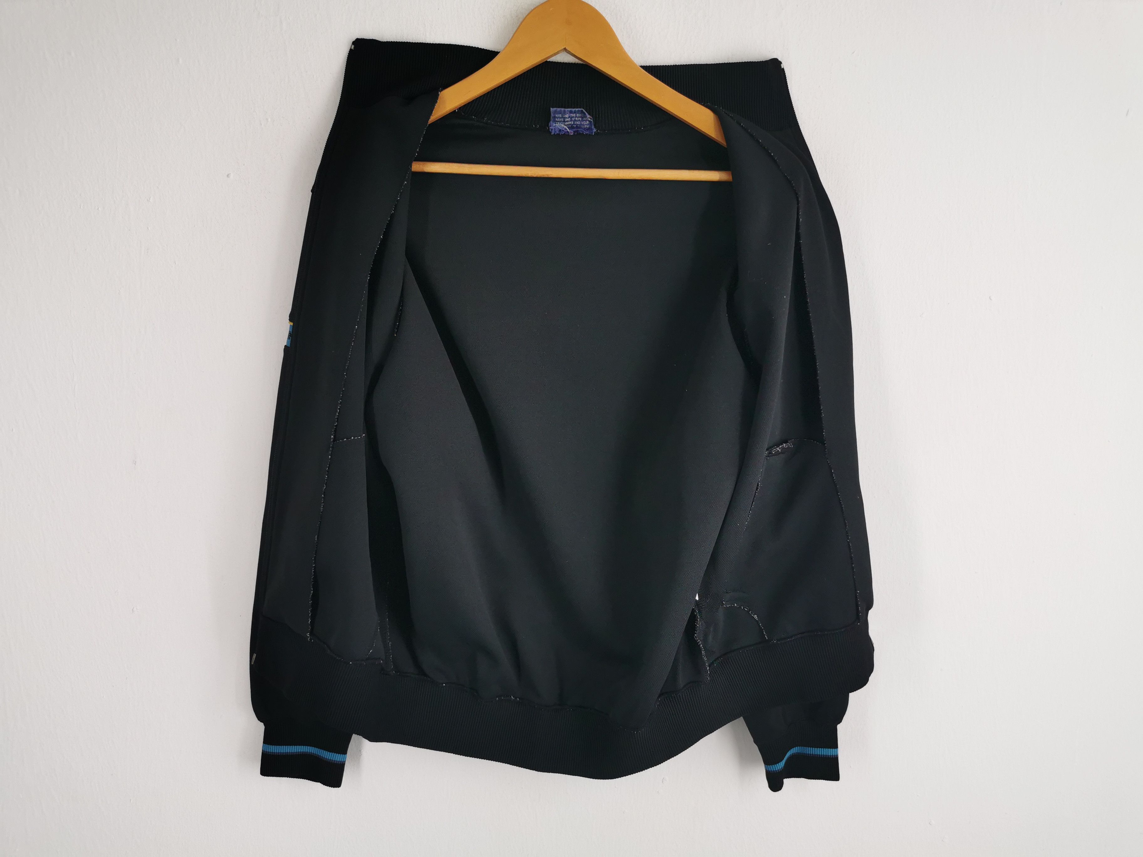 Nike Vintage 00s Nike International Track Top Made In Japan Size US M / EU 48-50 / 2 - 4 Thumbnail