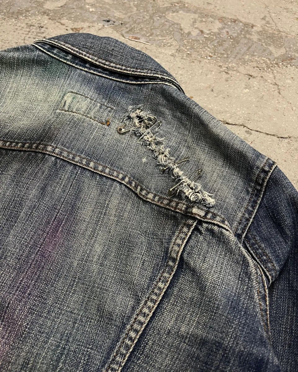 Dolce & Gabbana 2000s Dolce & Gabbana Safety Pin Blue Denim Jacket Size US XS / EU 42 / 0 - 9 Thumbnail