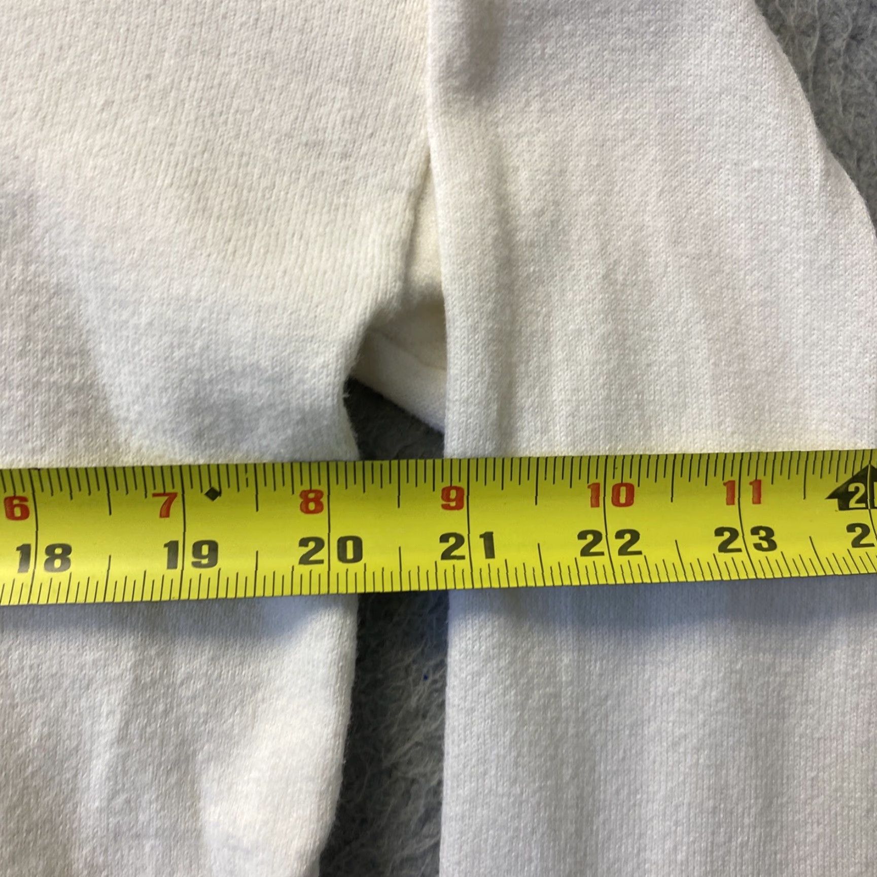 Calvin Klein Calvin Klein Women's Sweater S Cream Long Sleeve V-Neck Pullover Casual All Seasons Fall Winter Spring Summer Size S / US 4 / IT 40 - 7 Thumbnail