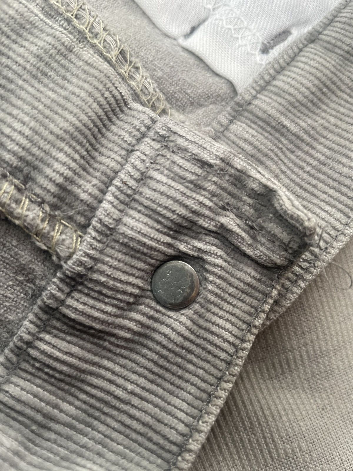 Levi's Vintage Levis Single R Coduroy Size US 33 - 16 Thumbnail