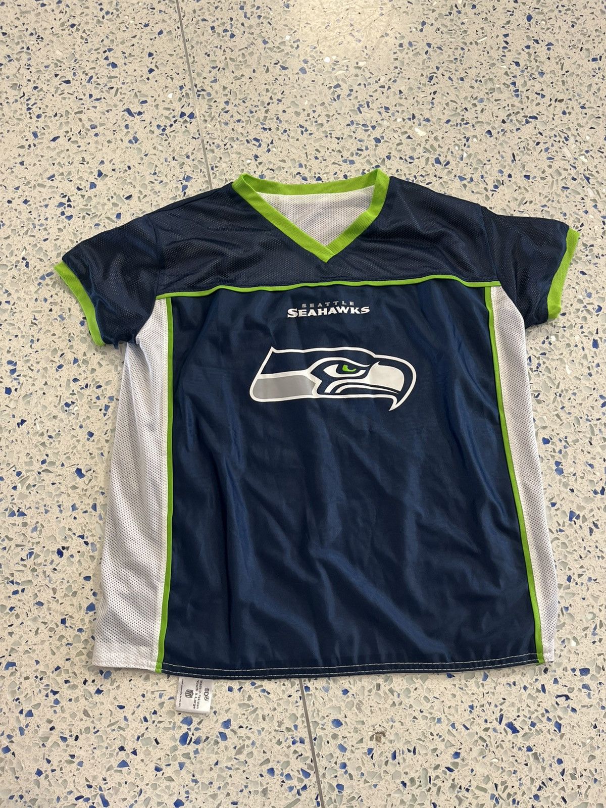 NFL Seattle Seahawks Youth NFL Flag Football Reversible Jersey Size US XL / EU 56 / 4 - 1 Thumbnail