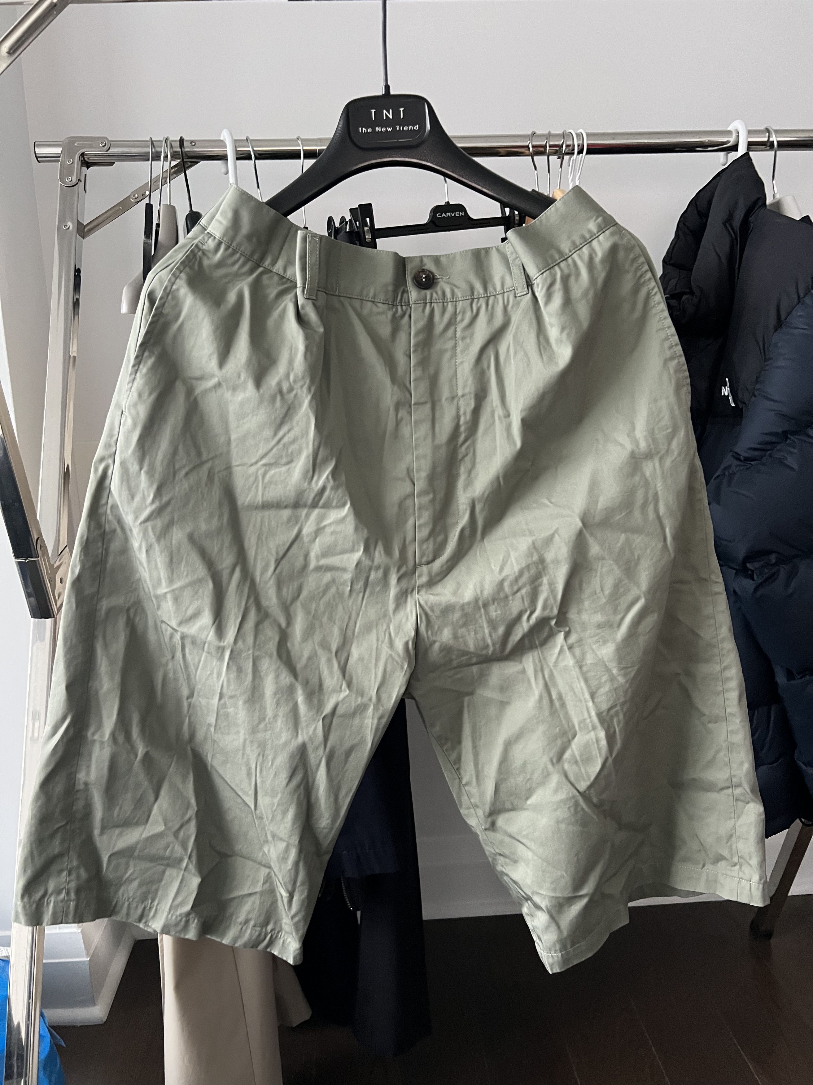 Maison Margiela Pleated Shorts Size US 30 / EU 46 - 1 Thumbnail