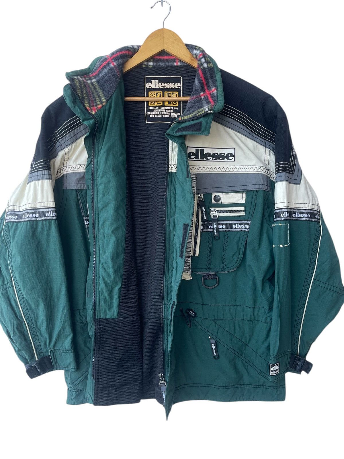 Ellesse RARE Vintage Ellesse Catamaran Swiss Watches Ski Jacket Size US L / EU 52-54 / 3 - 4 Thumbnail