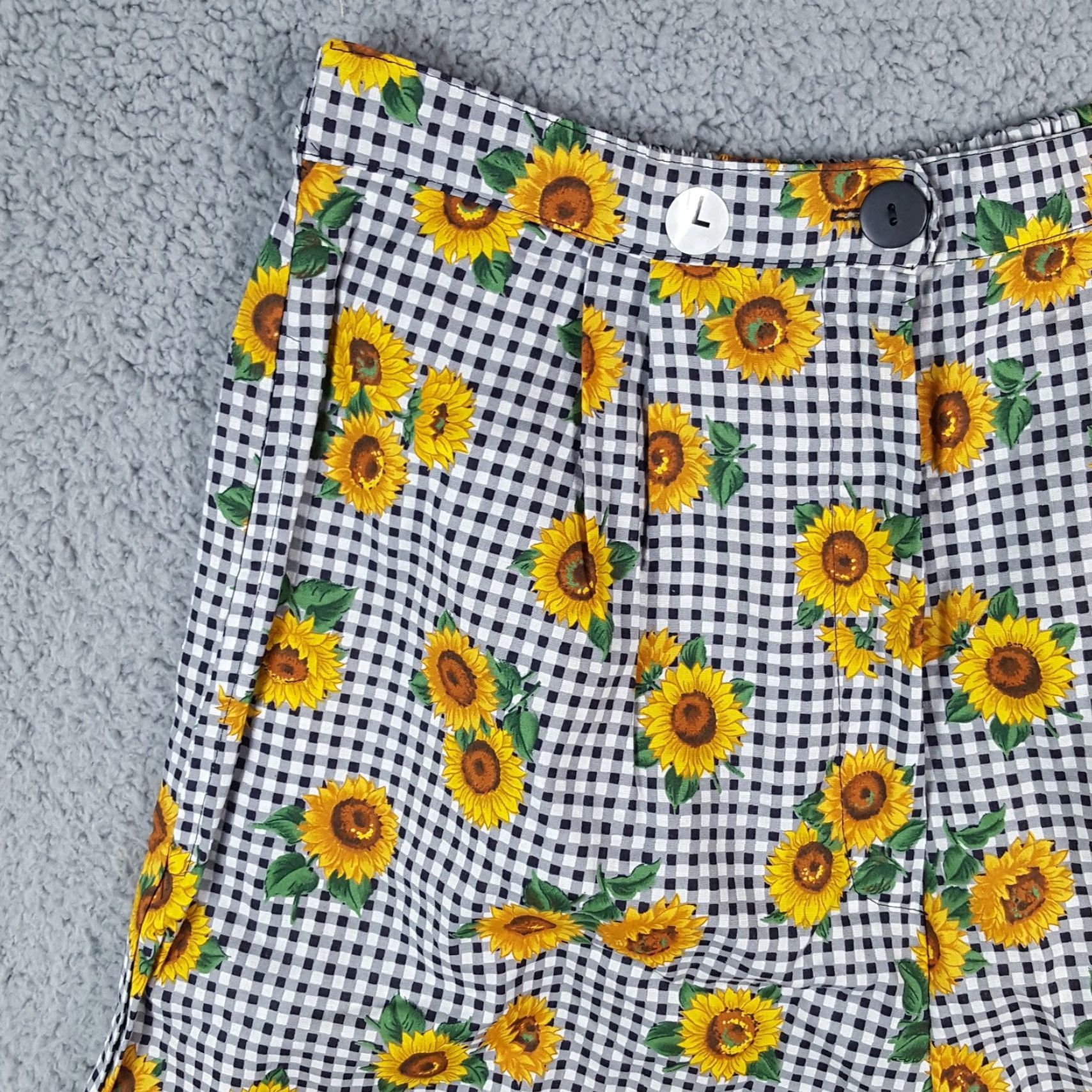 Sunflower VINTAGE Infinity Chic Women's Lounge Shorts 80s Sunflower Floral Summer Cotton Large Yellow Casual Y2K Size 36" / US 14 / IT 50 - 2 Thumbnail