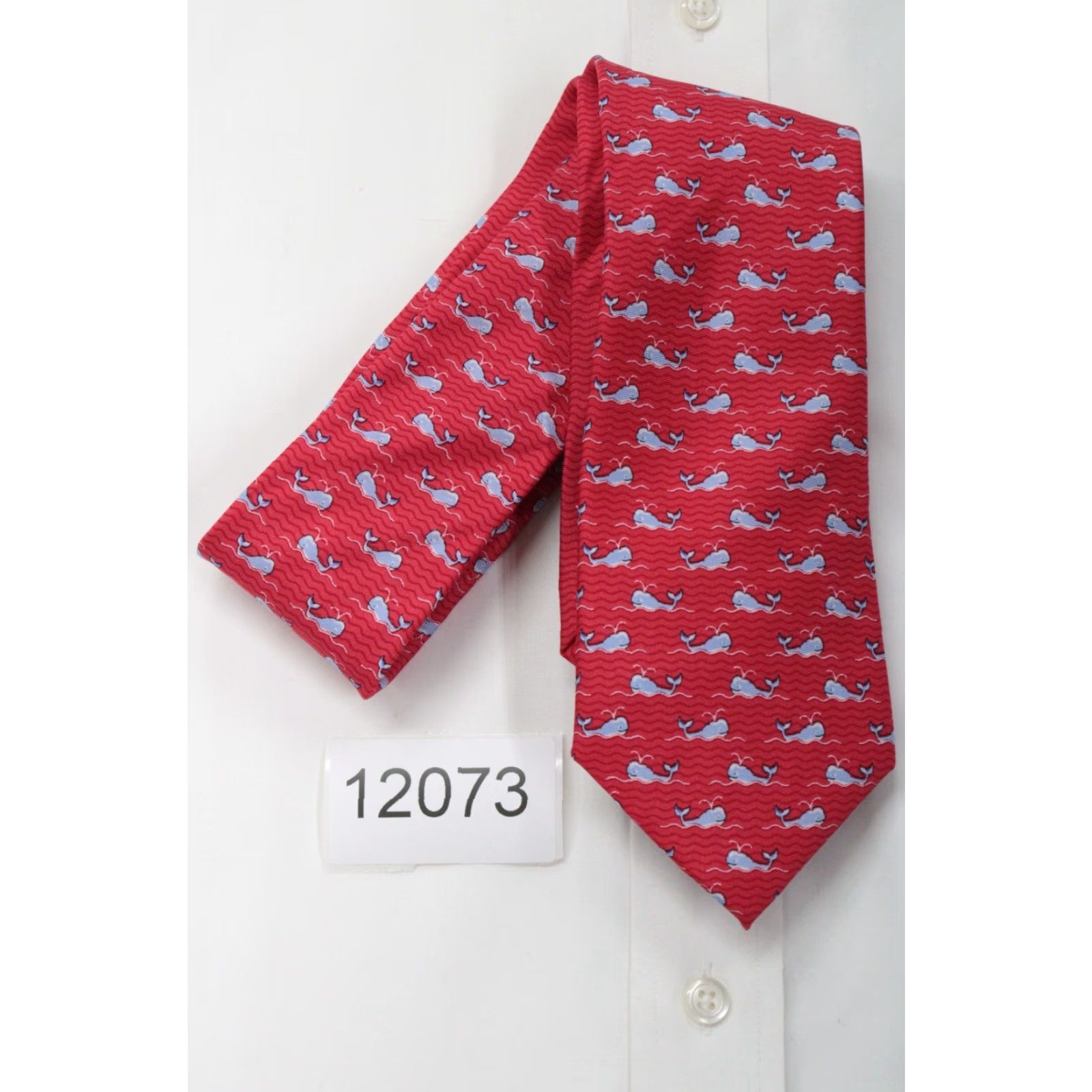 Tommy Hilfiger NWT Tommy Hilfiger Necktie Men Red Whales Silk Tie Preppy Designer Whales Pattern 57" Long 3.25" Wide NWT Mens Silk Tie Size ONE SIZE - 5 Thumbnail
