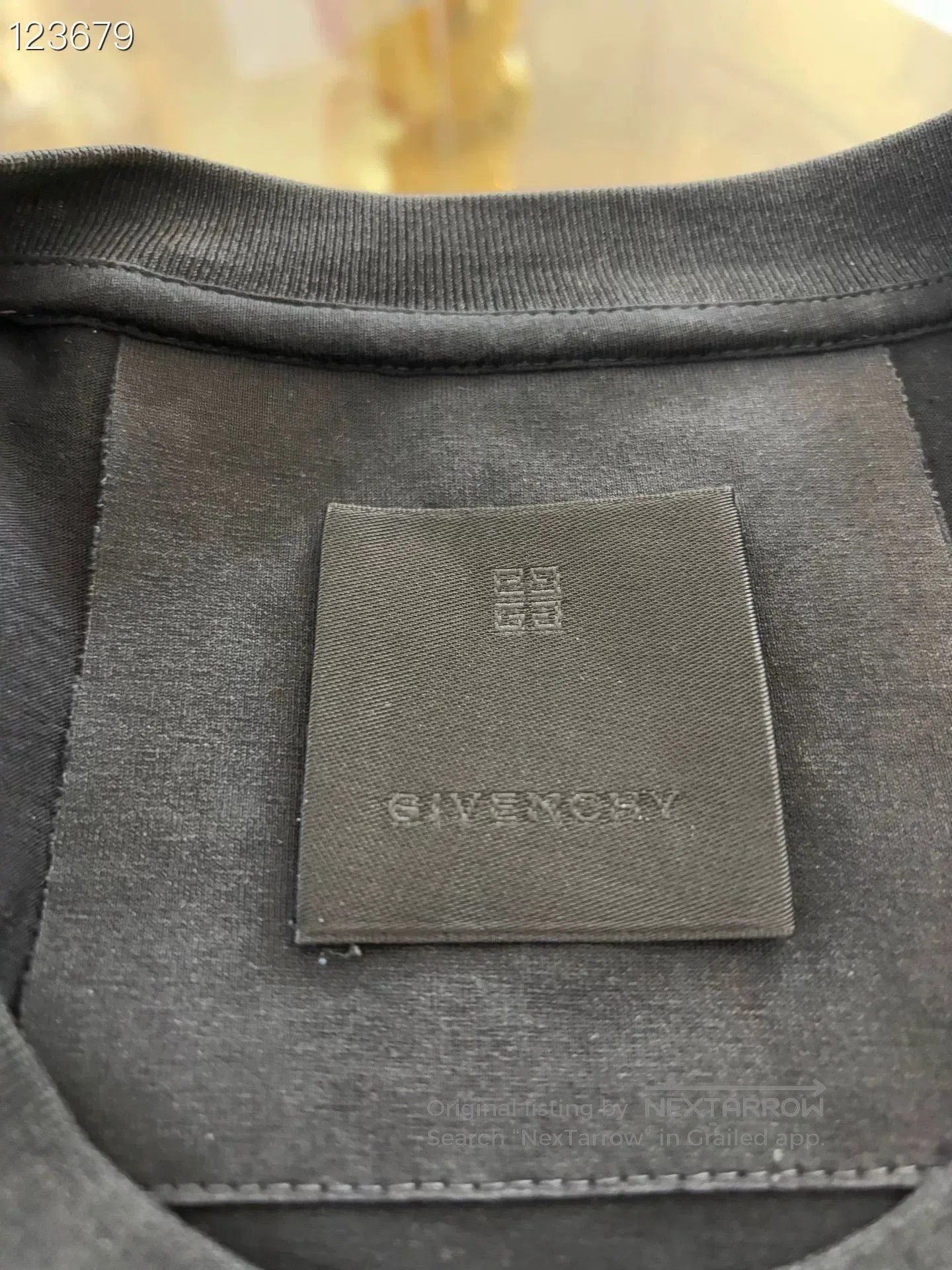 Givenchy GIVENCHY Logo Print Tear Detail Tee. Size US XS / EU 42 / 0 - 3 Thumbnail