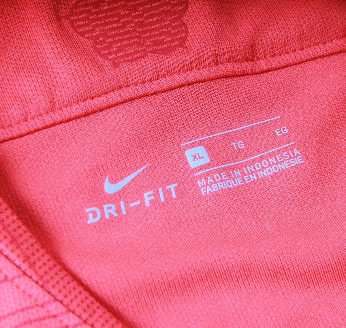 Nike Nike England Dri Fit Running Red Tee Jersey T Shirt Lab XL Size US XL / EU 56 / 4 - 4 Thumbnail