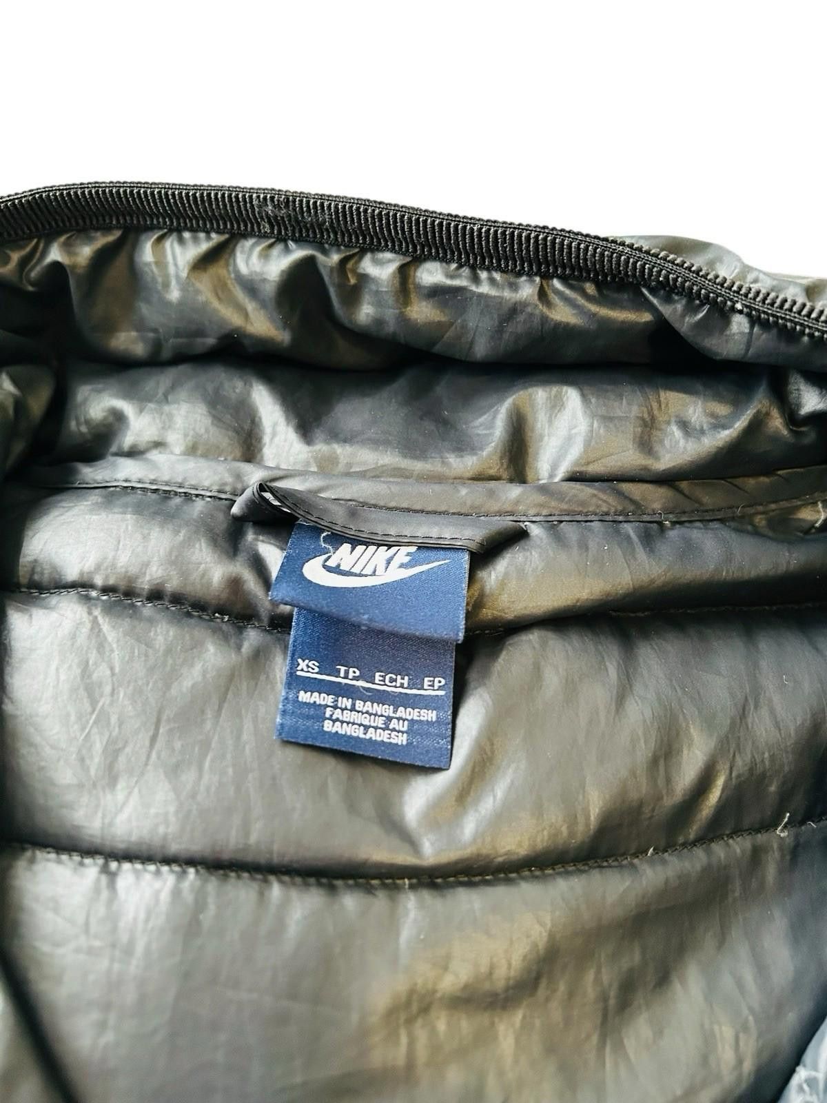 Nike NIKE Running Vest Duck Down Lightweight Y2K - Size XS (009) Size XS / US 0-2 / IT 36-38 - 8 Thumbnail