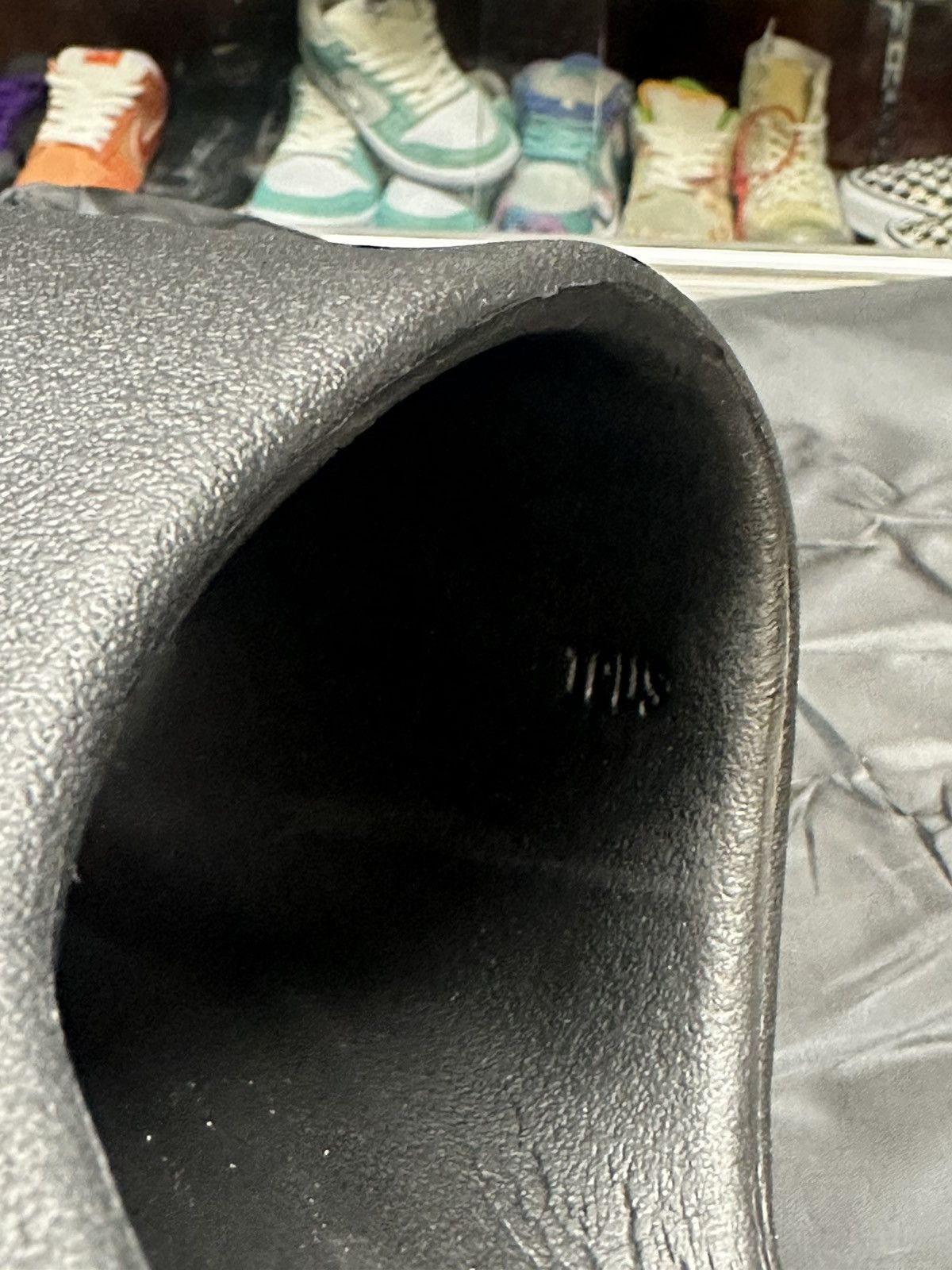 Yeezy Yzy-01 Black Slides Size US 10 / EU 43 - 6 Thumbnail