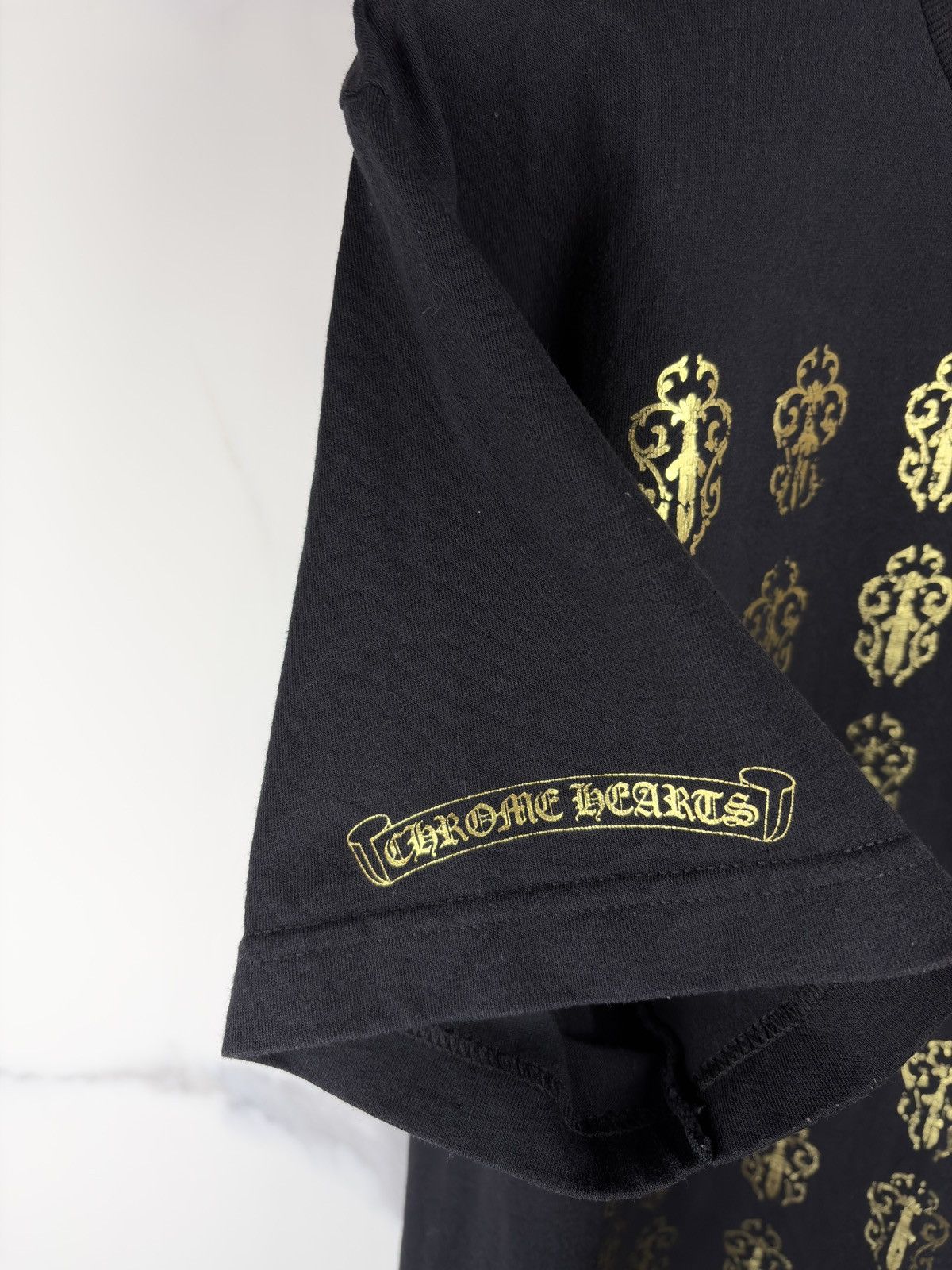 Chrome Hearts Chrome Hearts Vintage Metallic Gold Dagger Pocket Tshirt Size US L / EU 52-54 / 3 - 5 Thumbnail