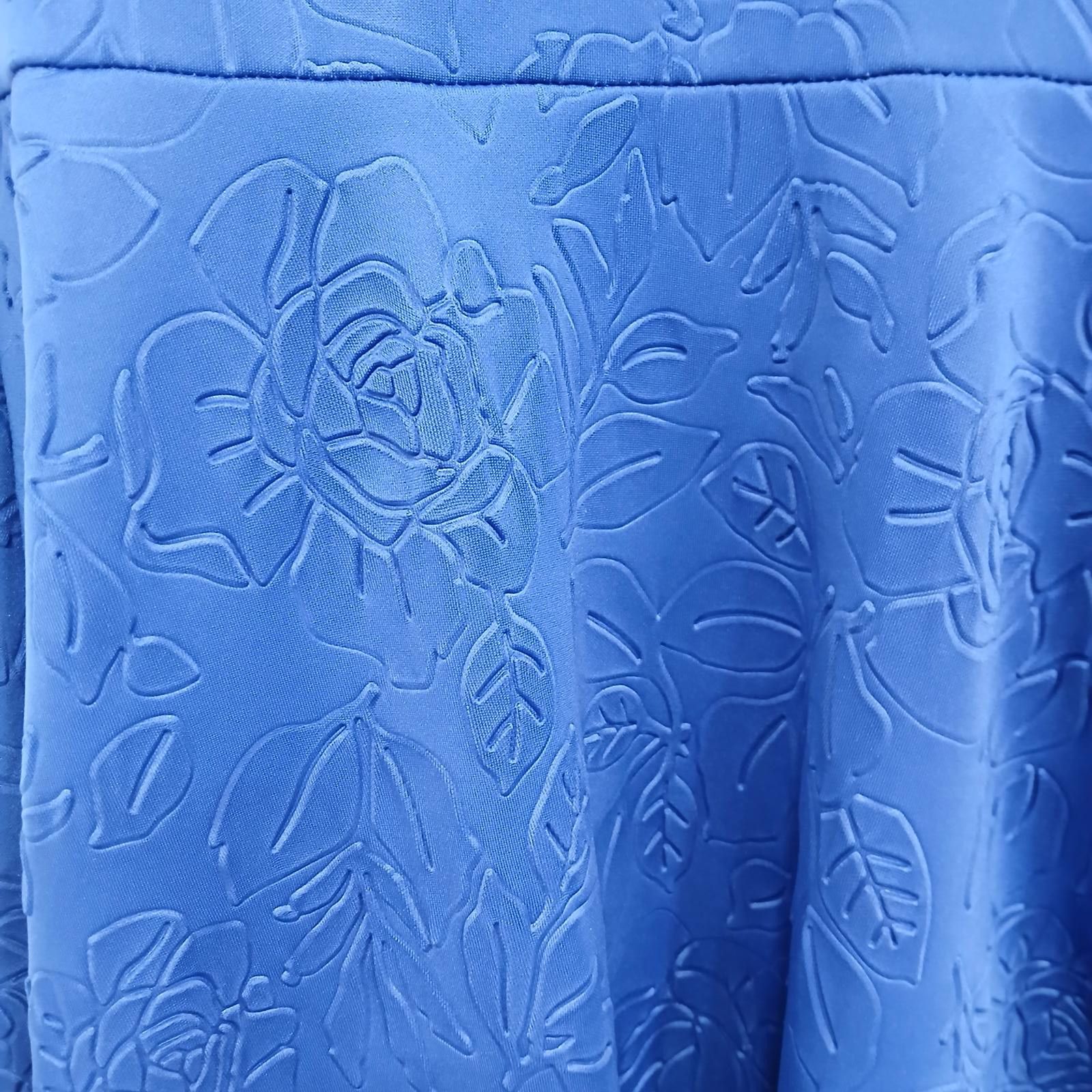 One Piece Pinc Medium Electric Blue Embossed Dress Size M / US 6-8 / IT 42-44 - 8 Thumbnail
