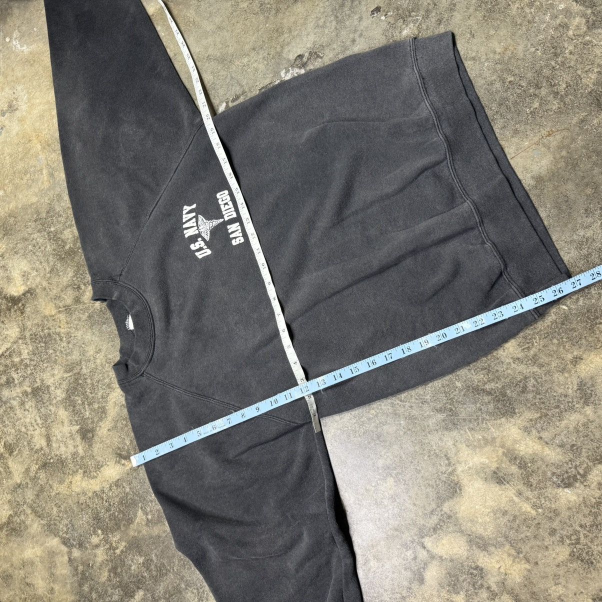 Vintage vintage united states navy baggy faded black sweatshirt Size US L / EU 52-54 / 3 - 7 Thumbnail