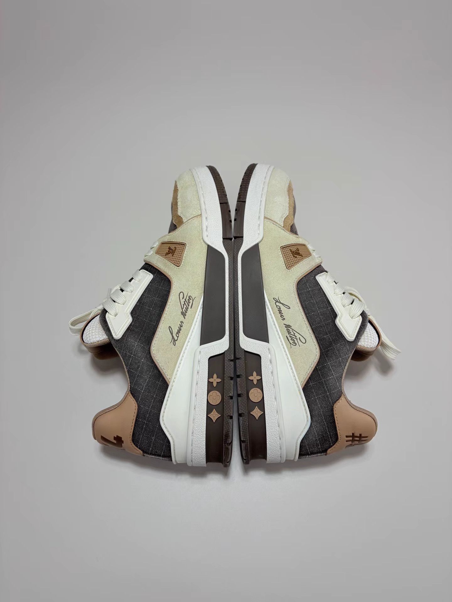 Louis Vuitton LV Trainer Patchwork Milk Tea Low-Top Sneakers Size US 8.5 / EU 41-42 - 5 Thumbnail