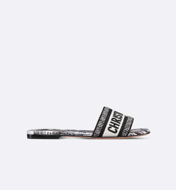 o1w1db10625 Dway Slides - U.S. Exclusive in Black/White