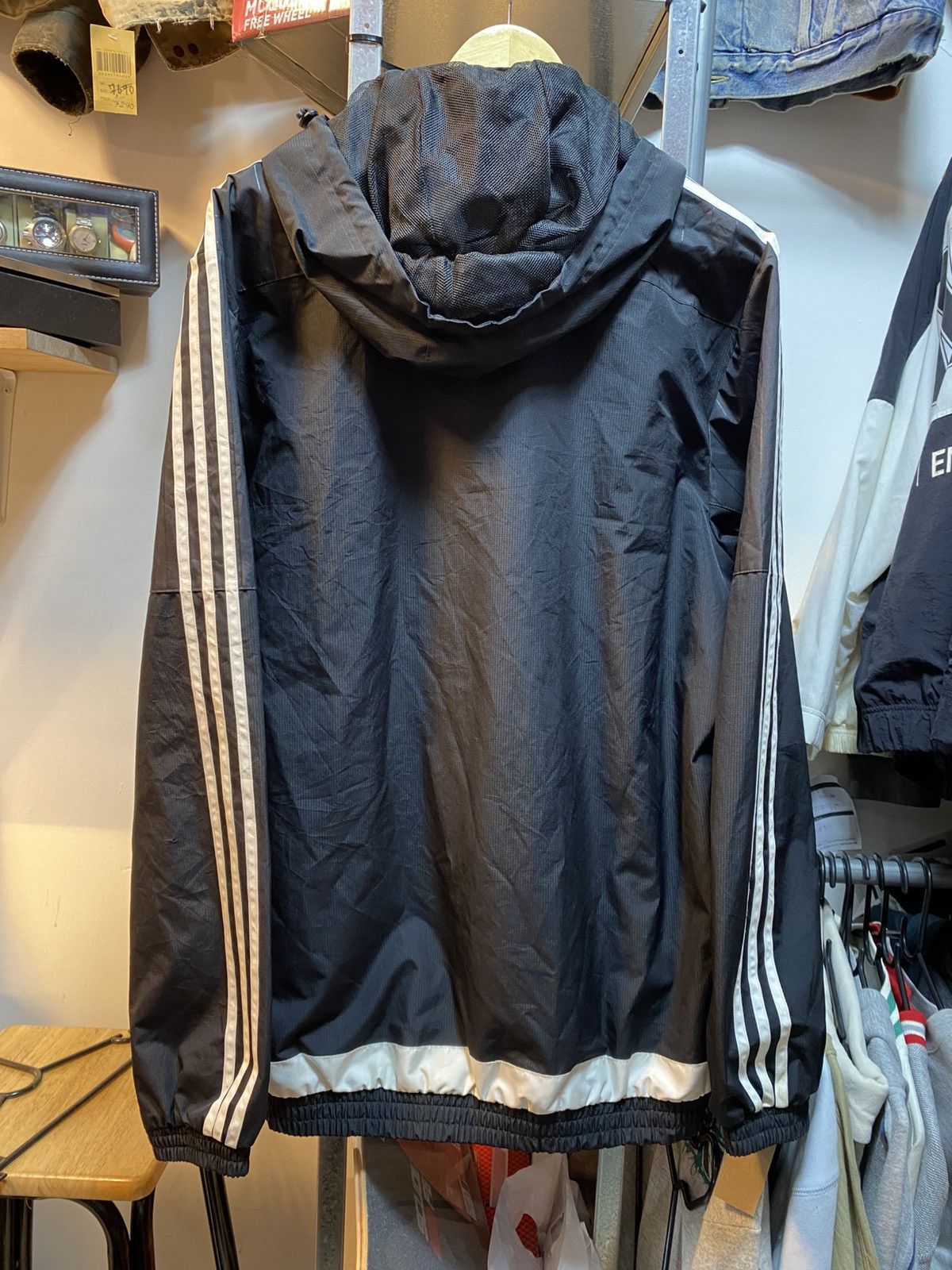Adidas Y2K Adidas Mercedez Benz Windbreaker Jacket Size US L / EU 52-54 / 3 - 3 Thumbnail