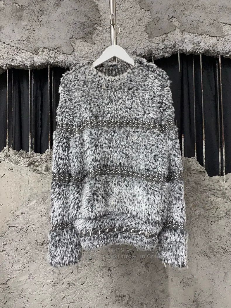 Chanel Knitted sweater