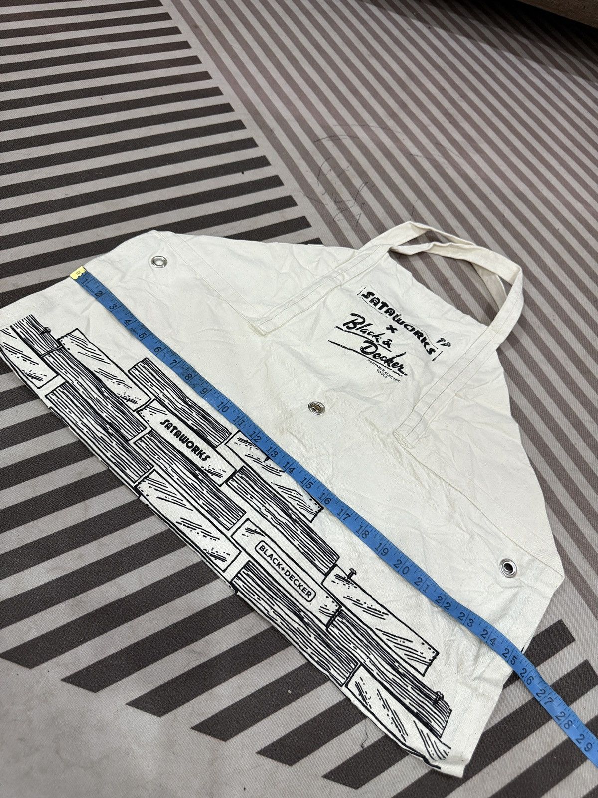 Japanese Brand 🔥🔥🔥ARCHIVE SATAWORKS X BLACK & DECKER TOOLS BAG Size ONE SIZE - 7 Thumbnail