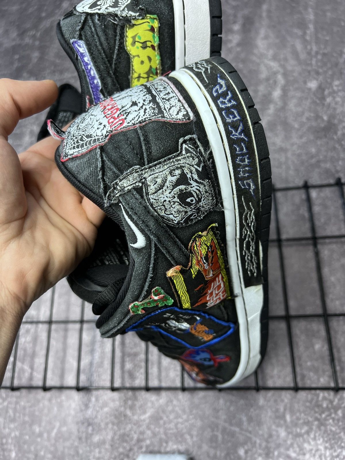 Nike Nike SB Dunk Low Pro QS Neckface Size US 12 / EU 45 - 18 Thumbnail