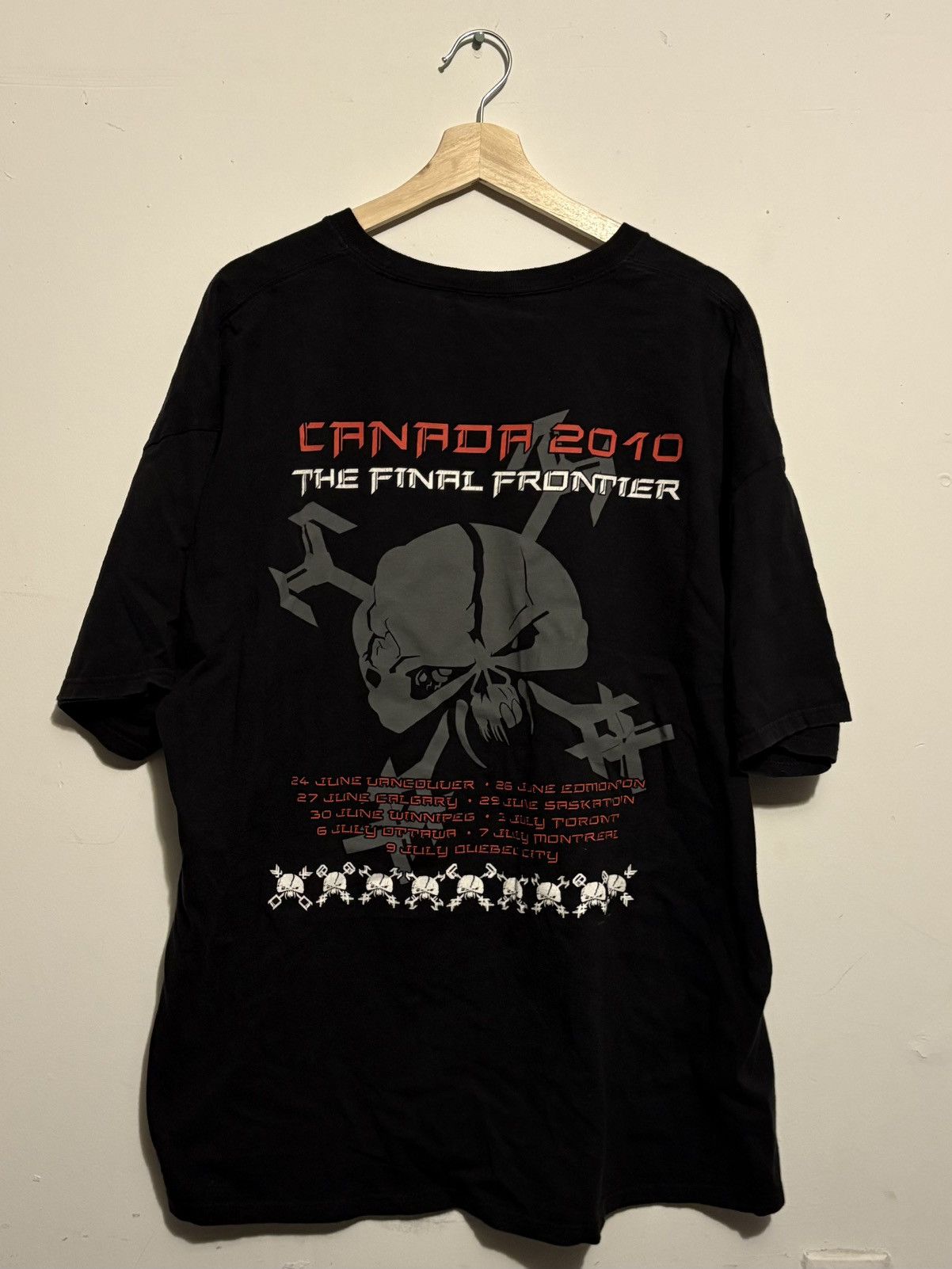 Iron Maiden 2010 Iron Maiden The Final Frontier Canada Tour T-Shirt 3XL Size US XXL / EU 58 / 5 - 4 Thumbnail