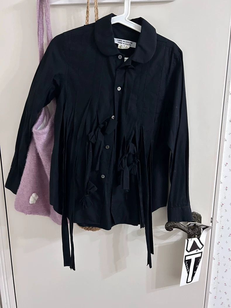 Comme des Garcons Comme Des Garcons Bow tie shirt Size M / US 6-8 / IT 42-44 - 1 Thumbnail