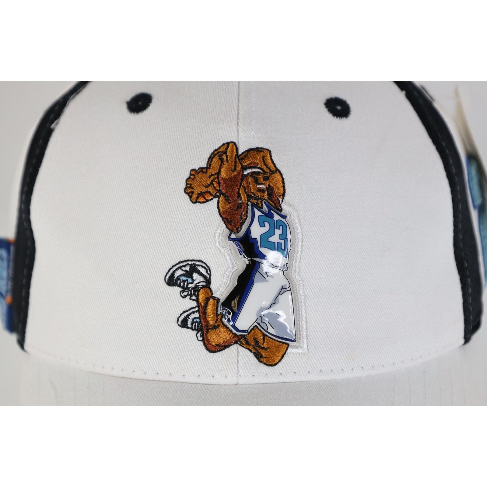 Vintage Deadstock Vintage Y2K DC Comics King James Lebron James Hat Size ONE SIZE - 2 Thumbnail