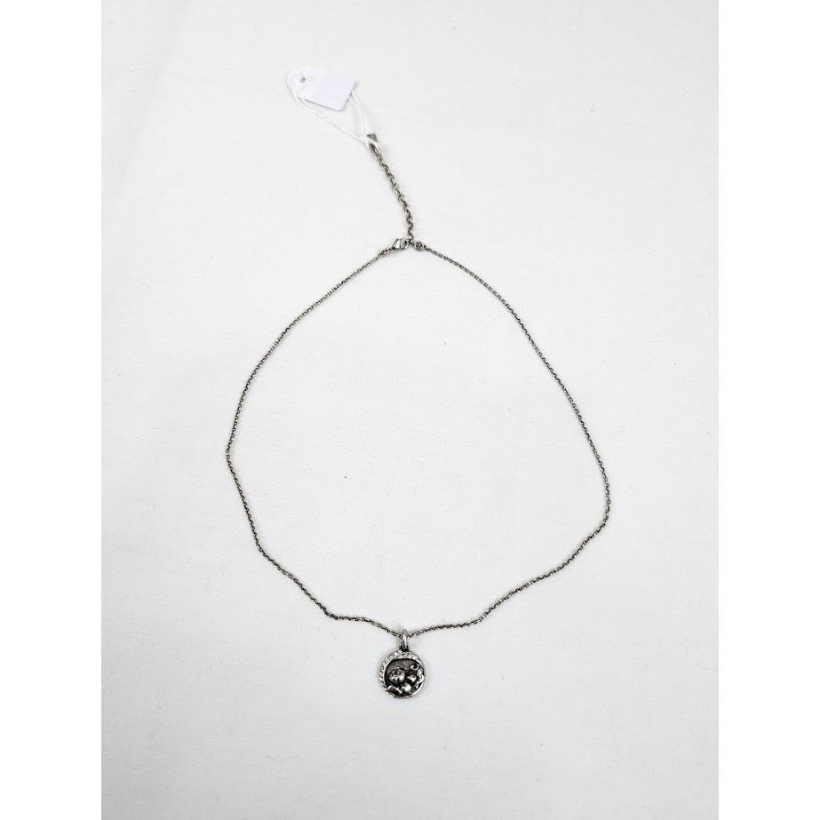 Saint Laurent Paris o1rshd1 Size: OS / Brass Medaille Rose Necklace Argent Oxyde Size ONE SIZE - 1 Thumbnail
