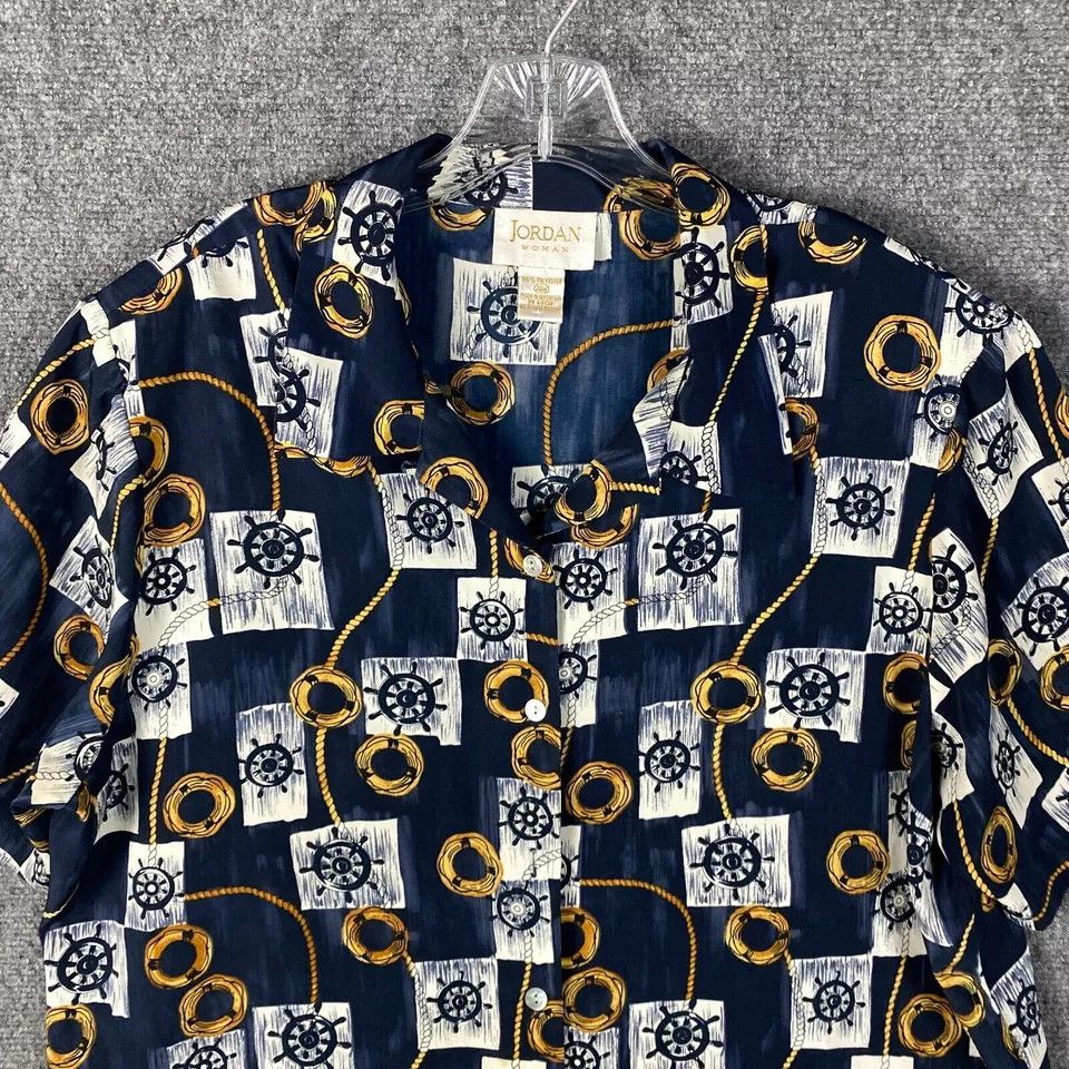 Jordan Brand Jordan Button Up Shirt Women's Size 20W Short Sleeve Size 3XL / US 20-22 - 2 Thumbnail