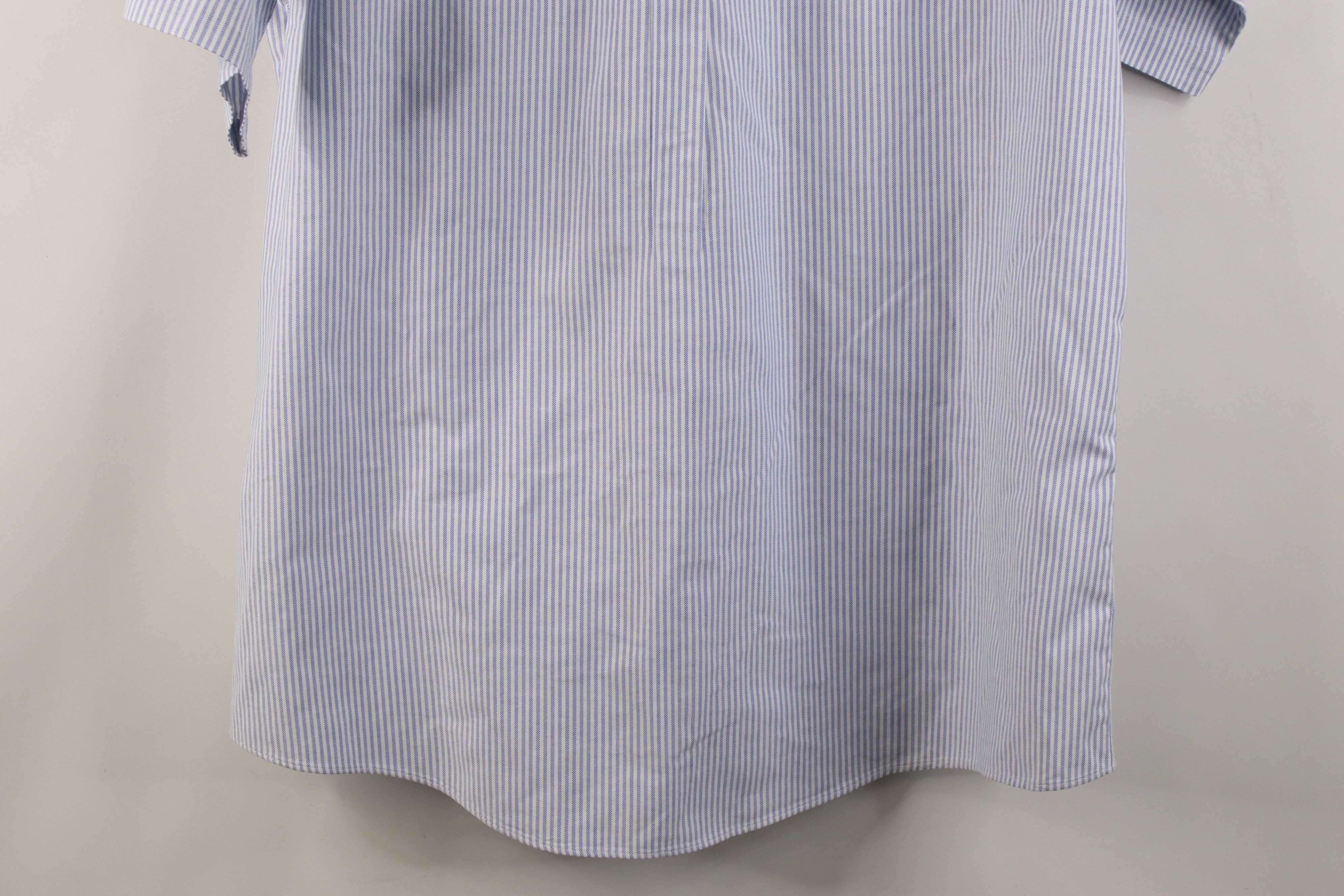 L.L. Bean Vintage LL Bean Traveler Short Sleeve Button Down Shirt Size US L / EU 52-54 / 3 - 12 Thumbnail